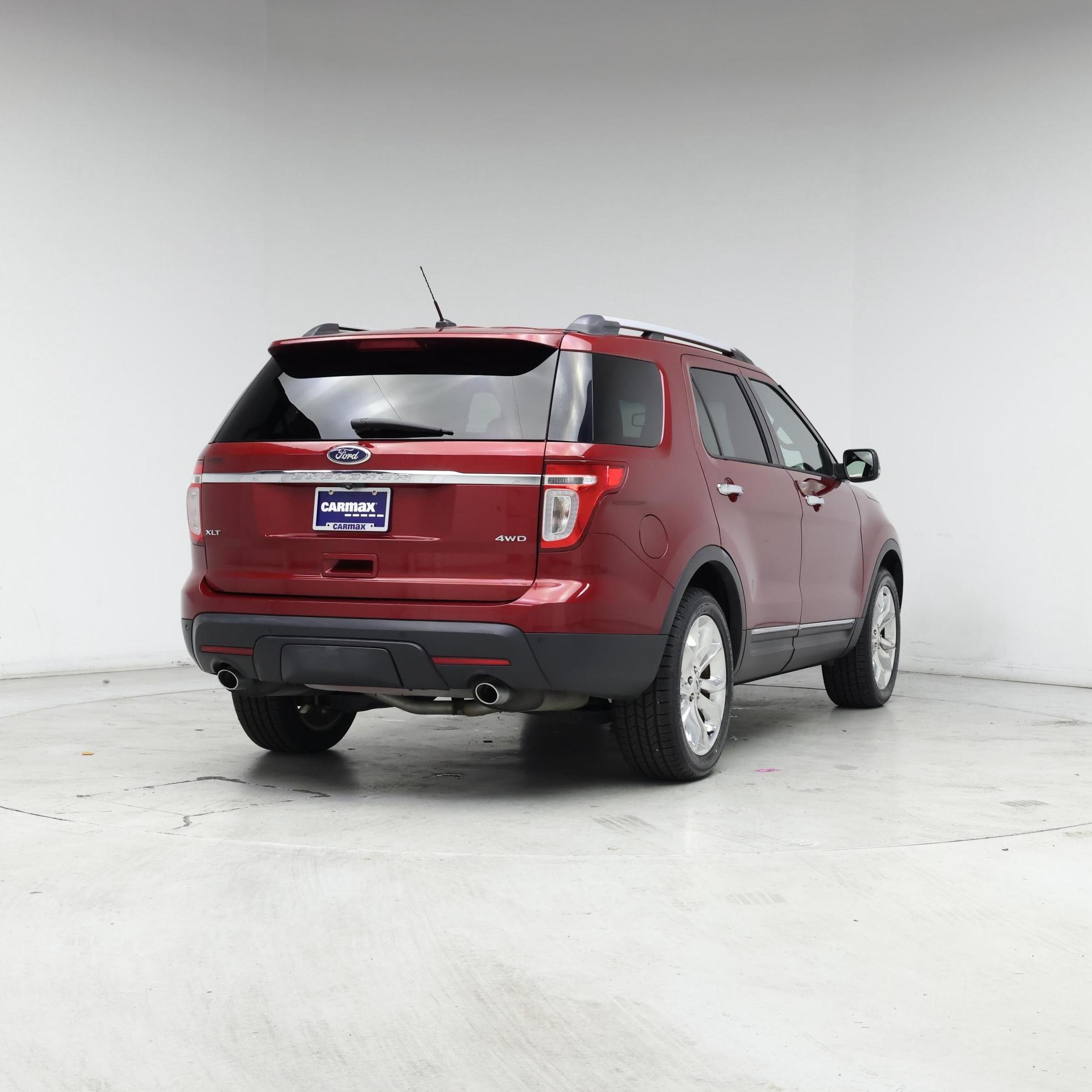Thumbnail: 2014 Ford Explorer - 8