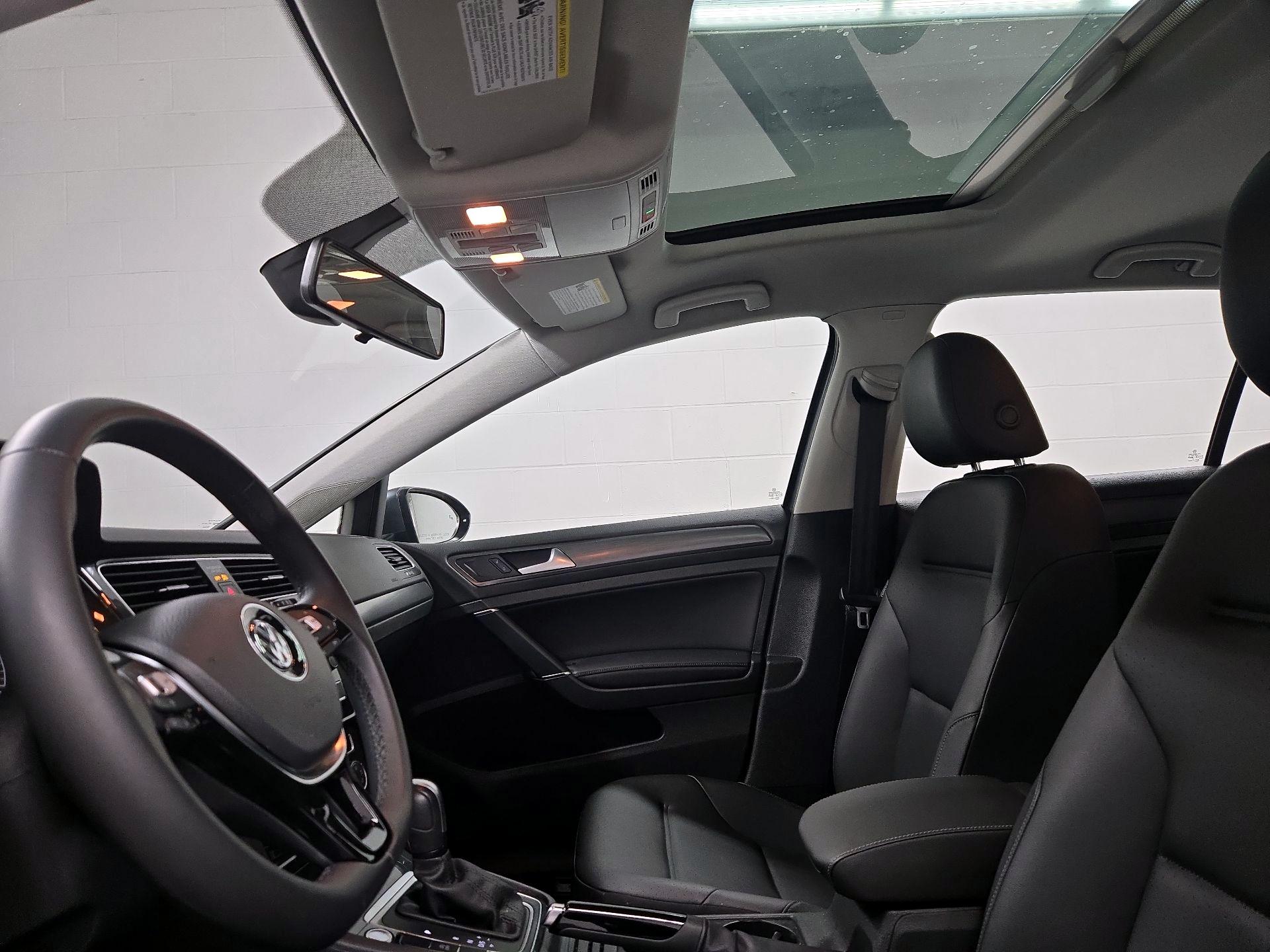 Thumbnail: 2021 Volkswagen Golf - 19
