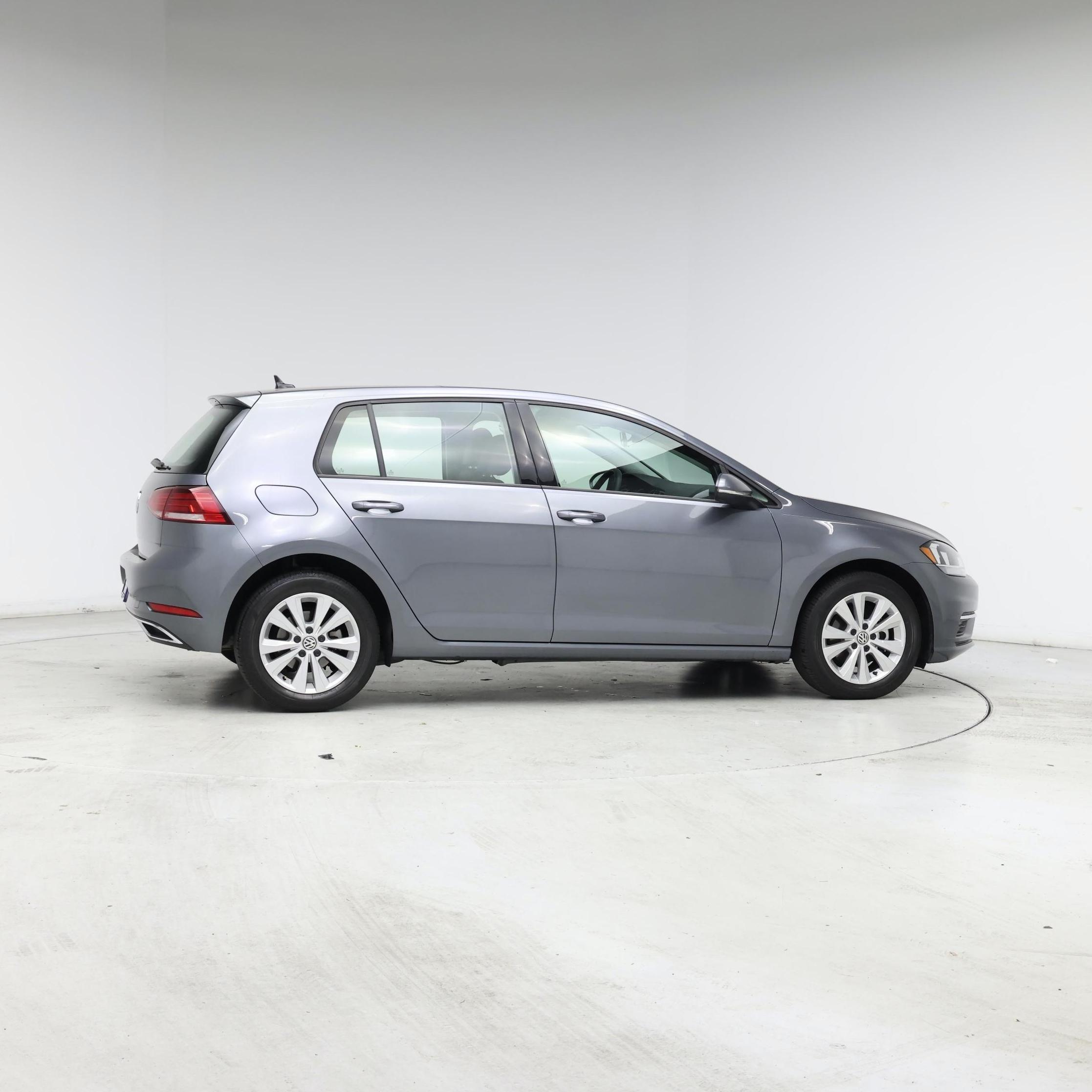 Thumbnail: 2021 Volkswagen Golf - 7