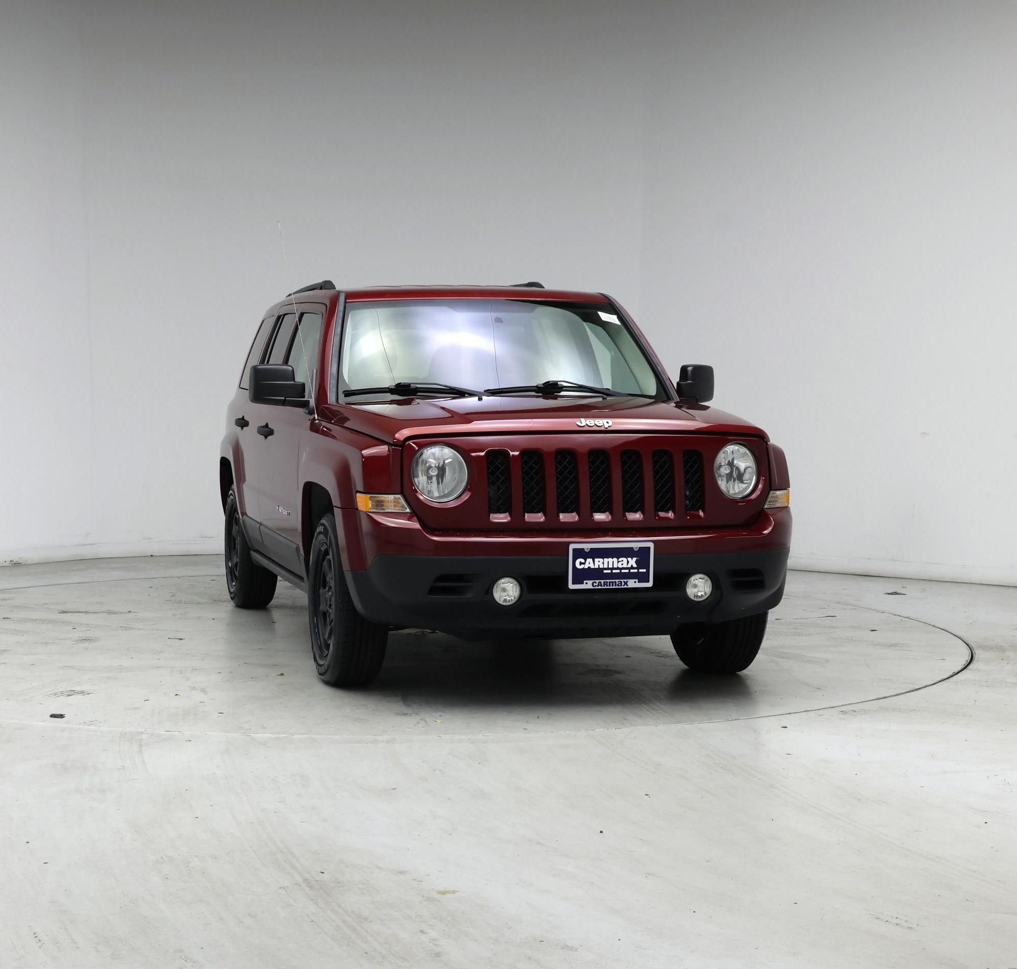 Thumbnail: 2014 Jeep Patriot - 5