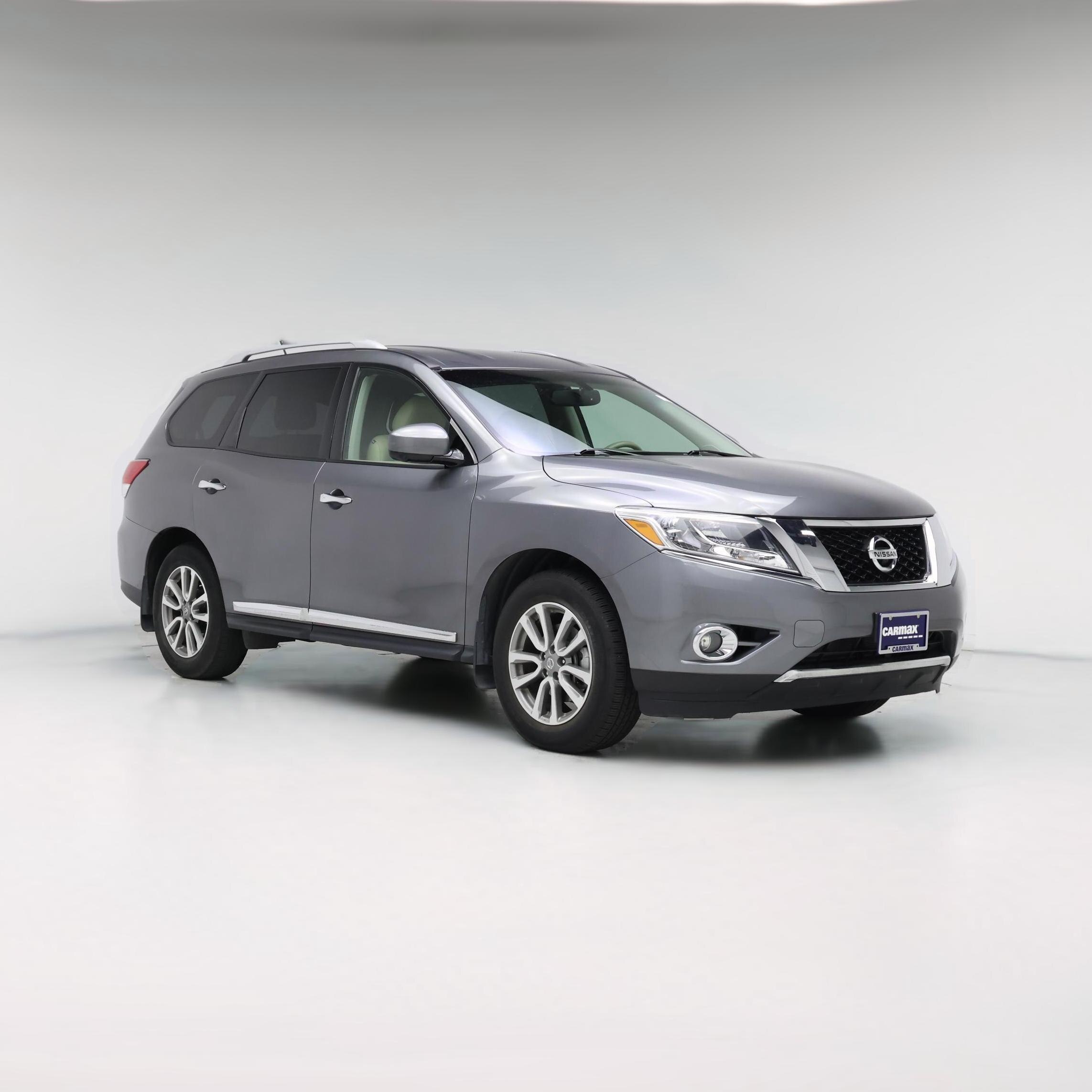Thumbnail: 2015 Nissan Pathfinder - 1