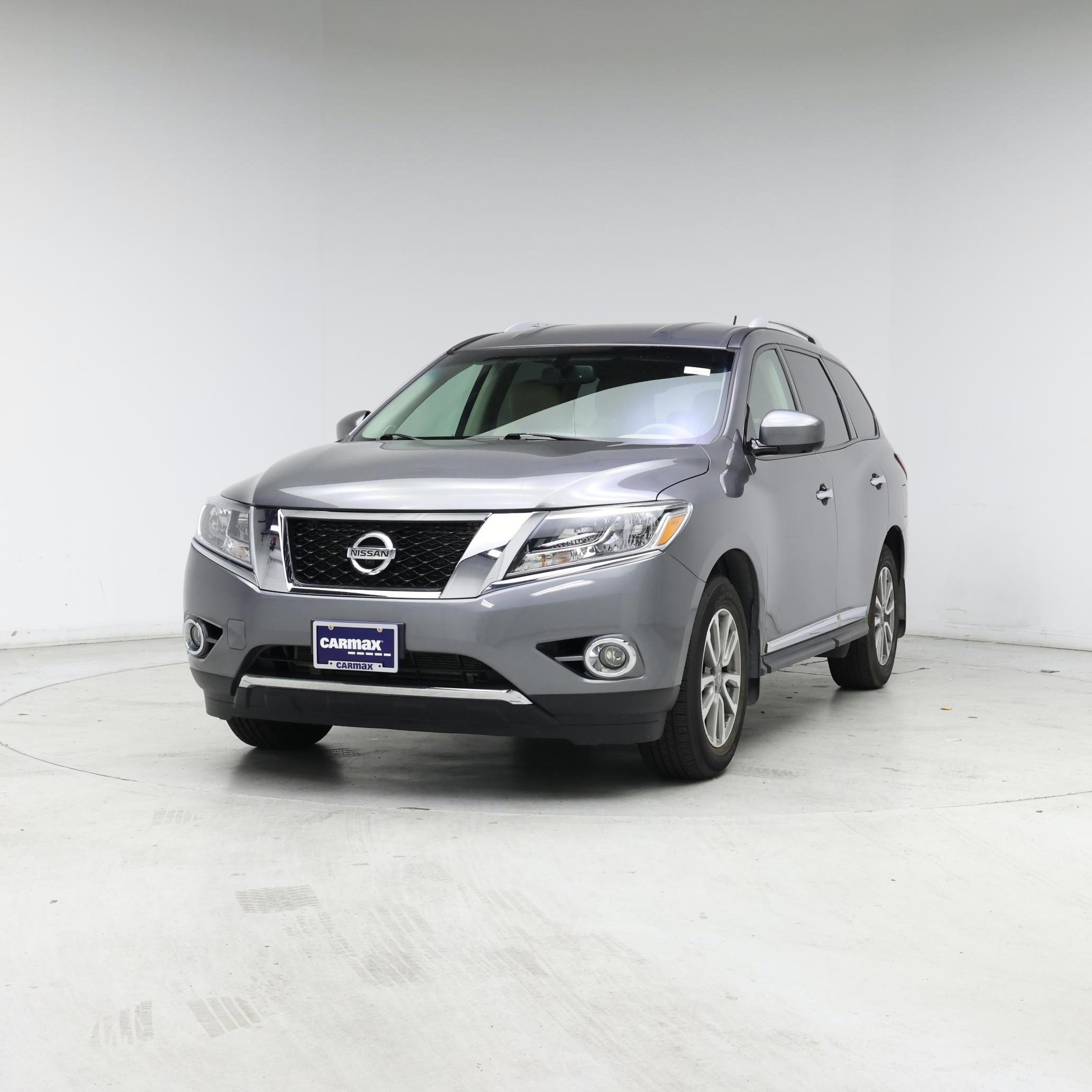 Thumbnail: 2015 Nissan Pathfinder - 4