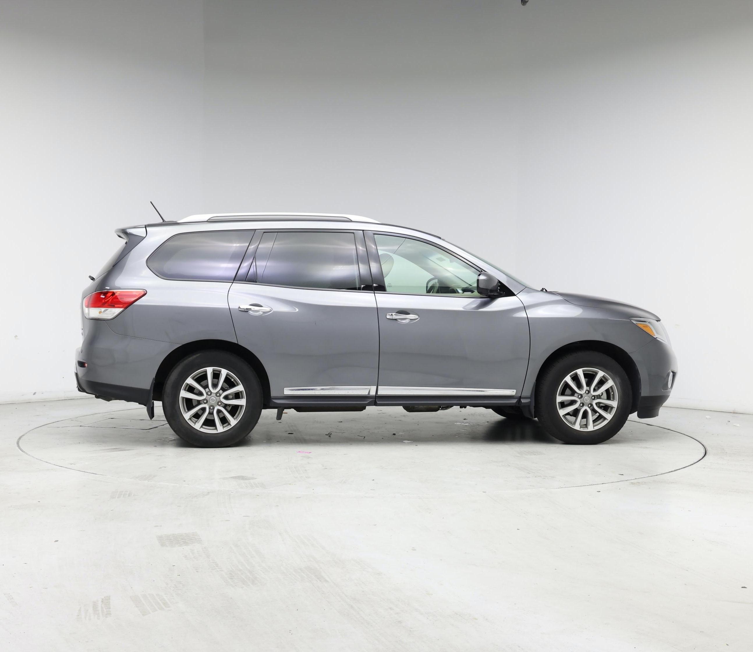 Thumbnail: 2015 Nissan Pathfinder - 7
