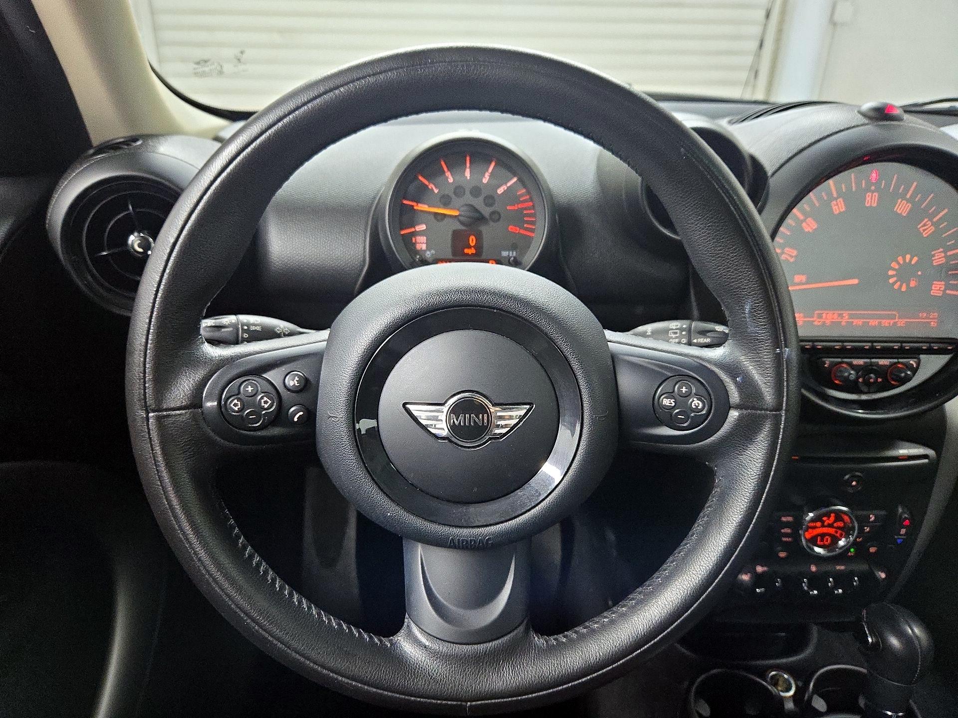 Thumbnail: 2015 MINI Cooper Countryman - 10
