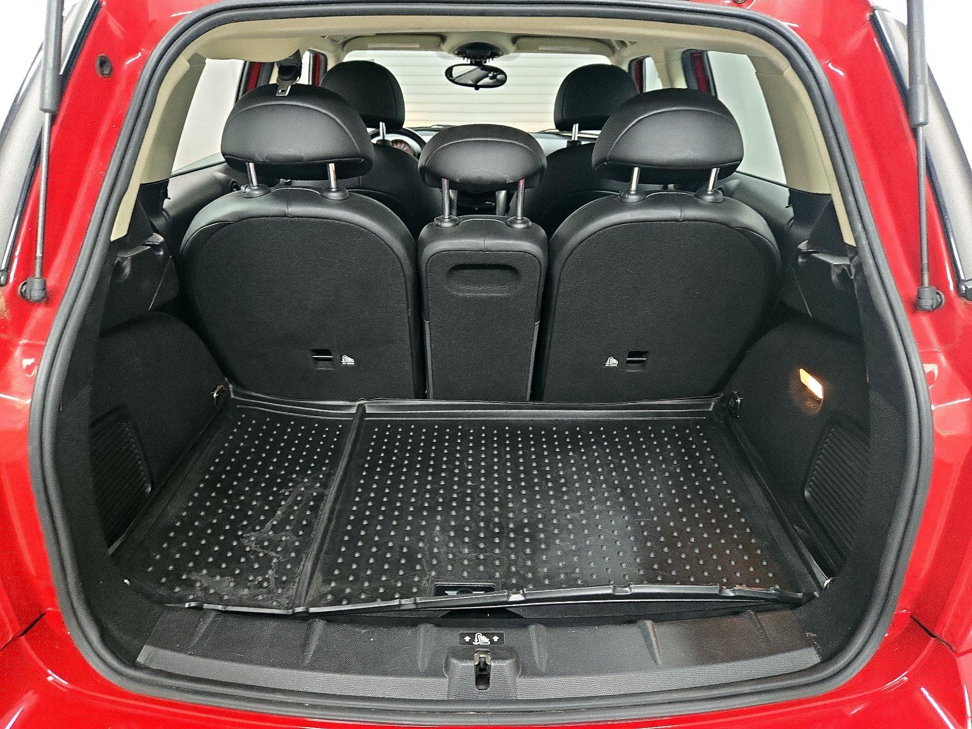 Thumbnail: 2015 MINI Cooper Countryman - 19