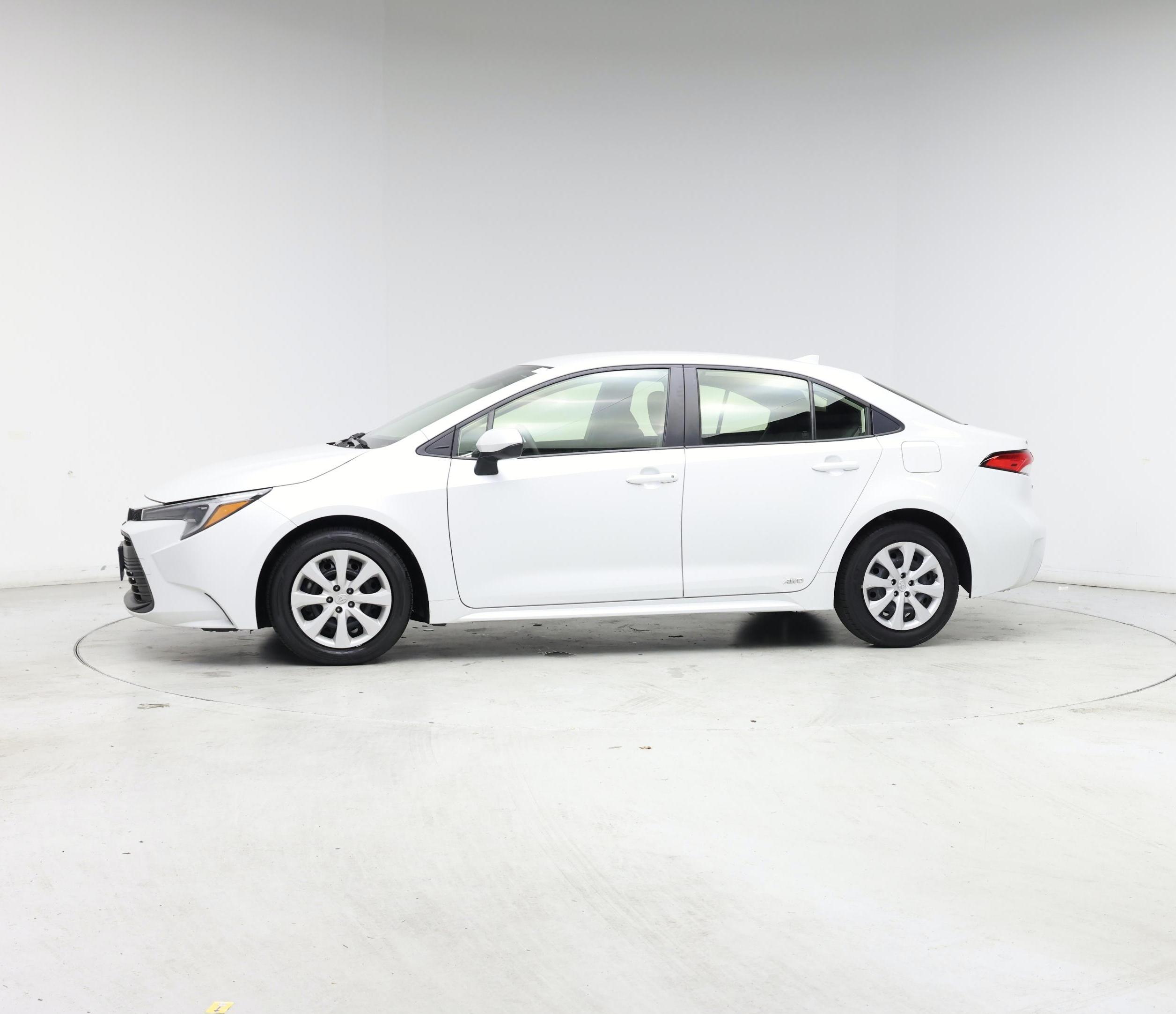 Thumbnail: 2023 Toyota Corolla - 3