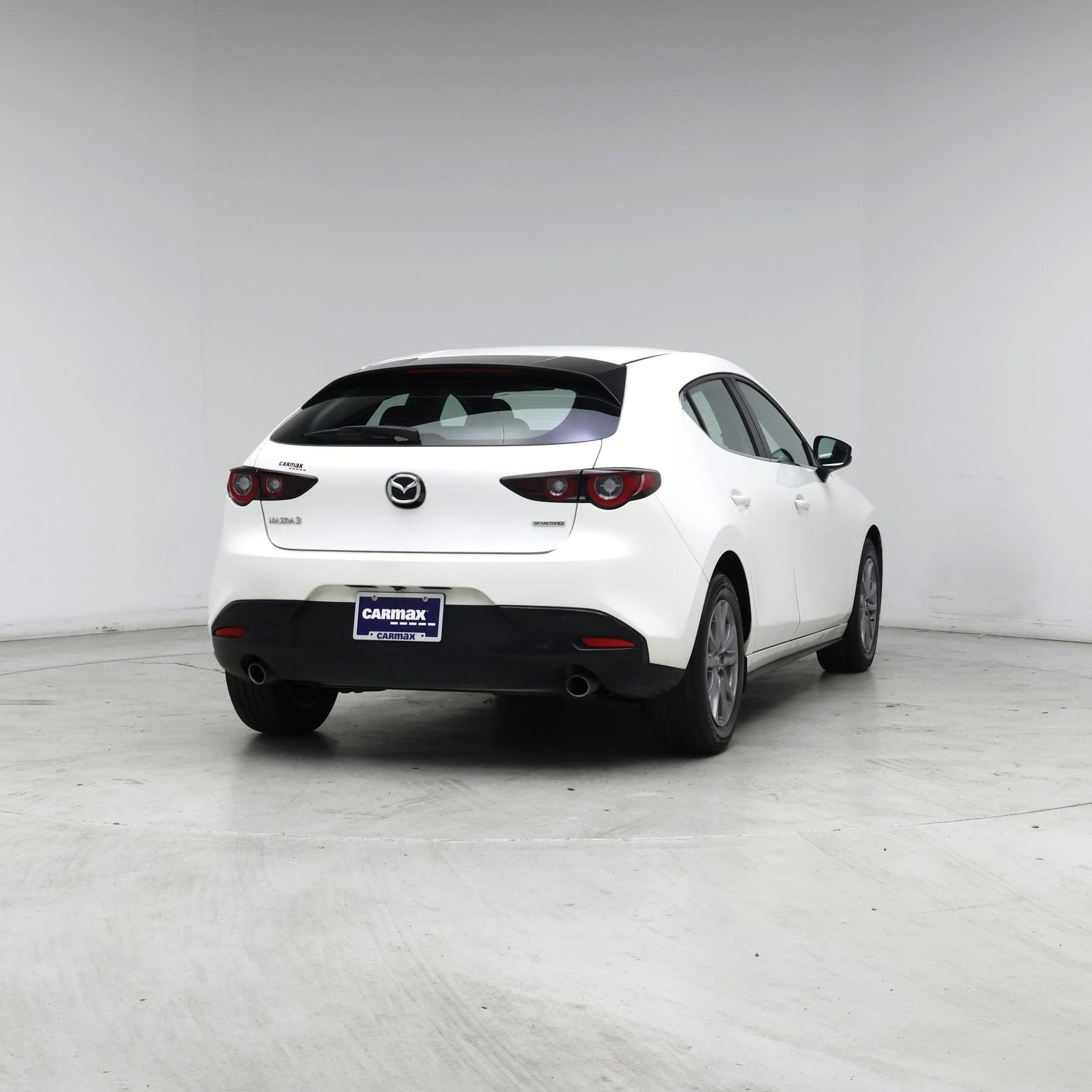 Thumbnail: 2022 Mazda Mazda3 - 8