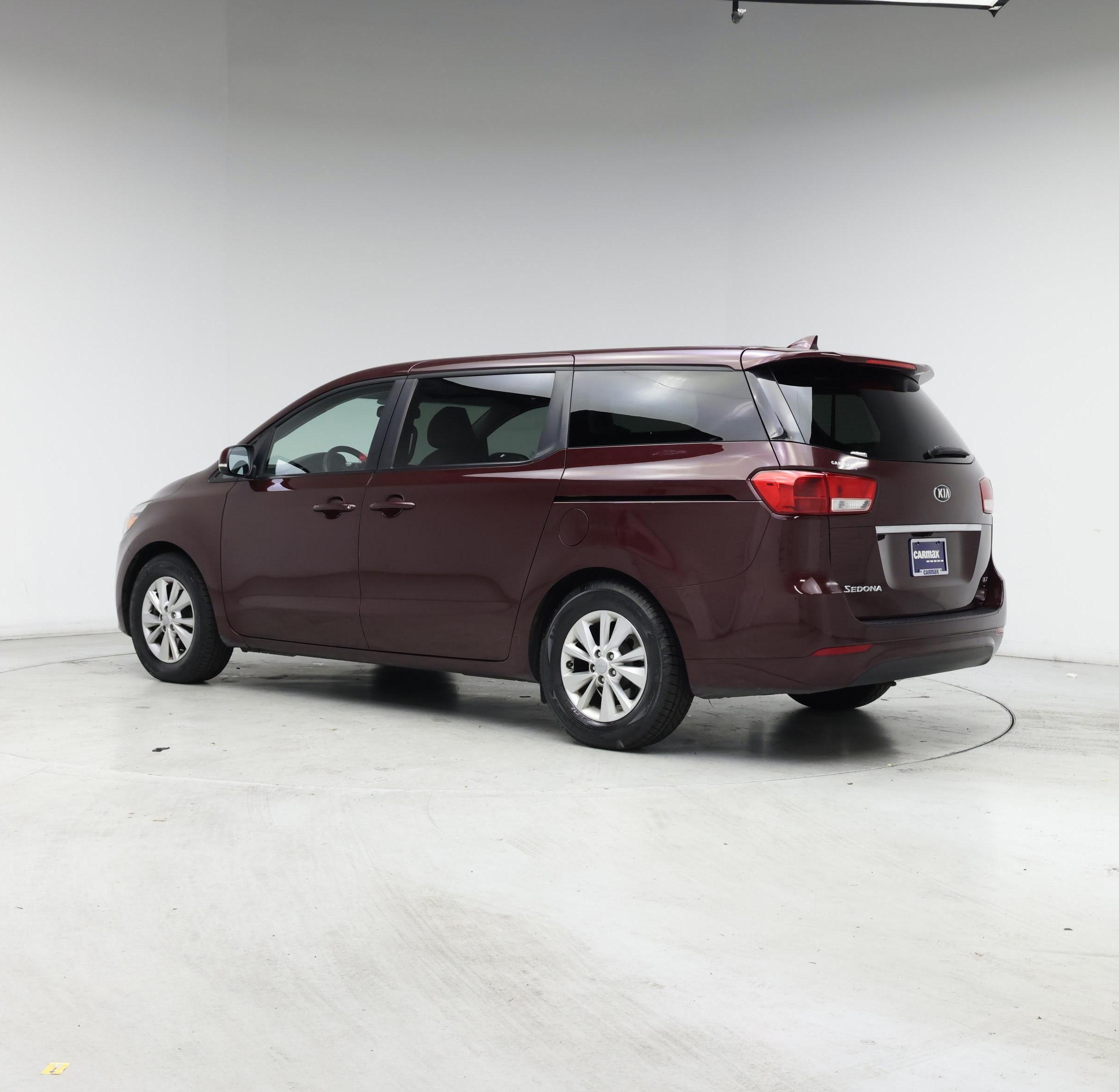 Thumbnail: 2017 Kia Sedona - 2