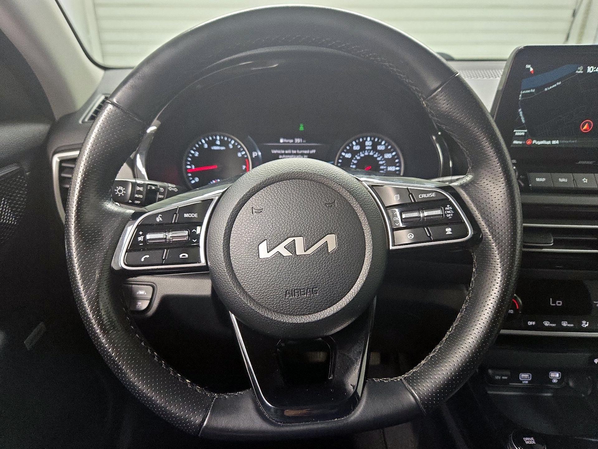 Thumbnail: 2022 Kia Seltos - 10