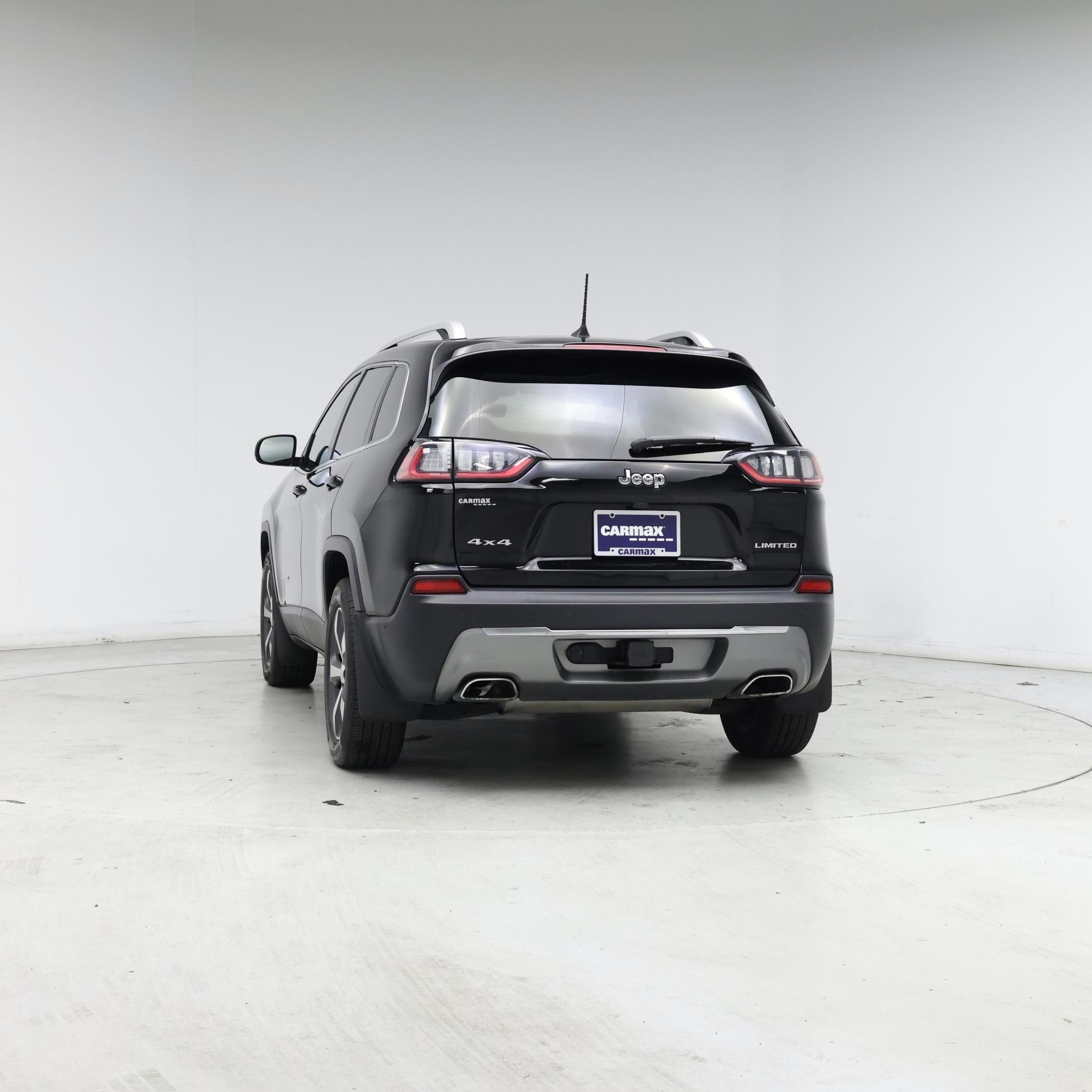 Thumbnail: 2019 Jeep Cherokee - 6