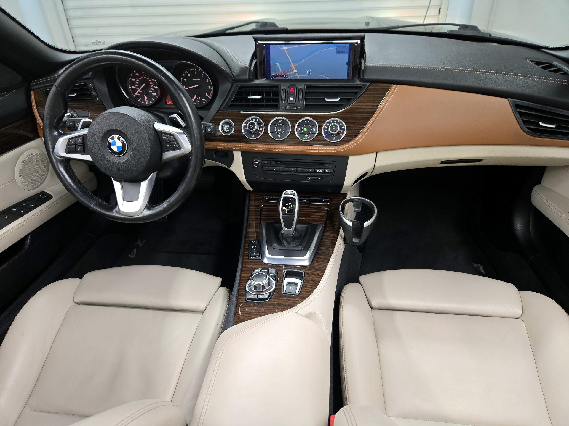 Thumbnail: 2016 BMW Z4 - 9