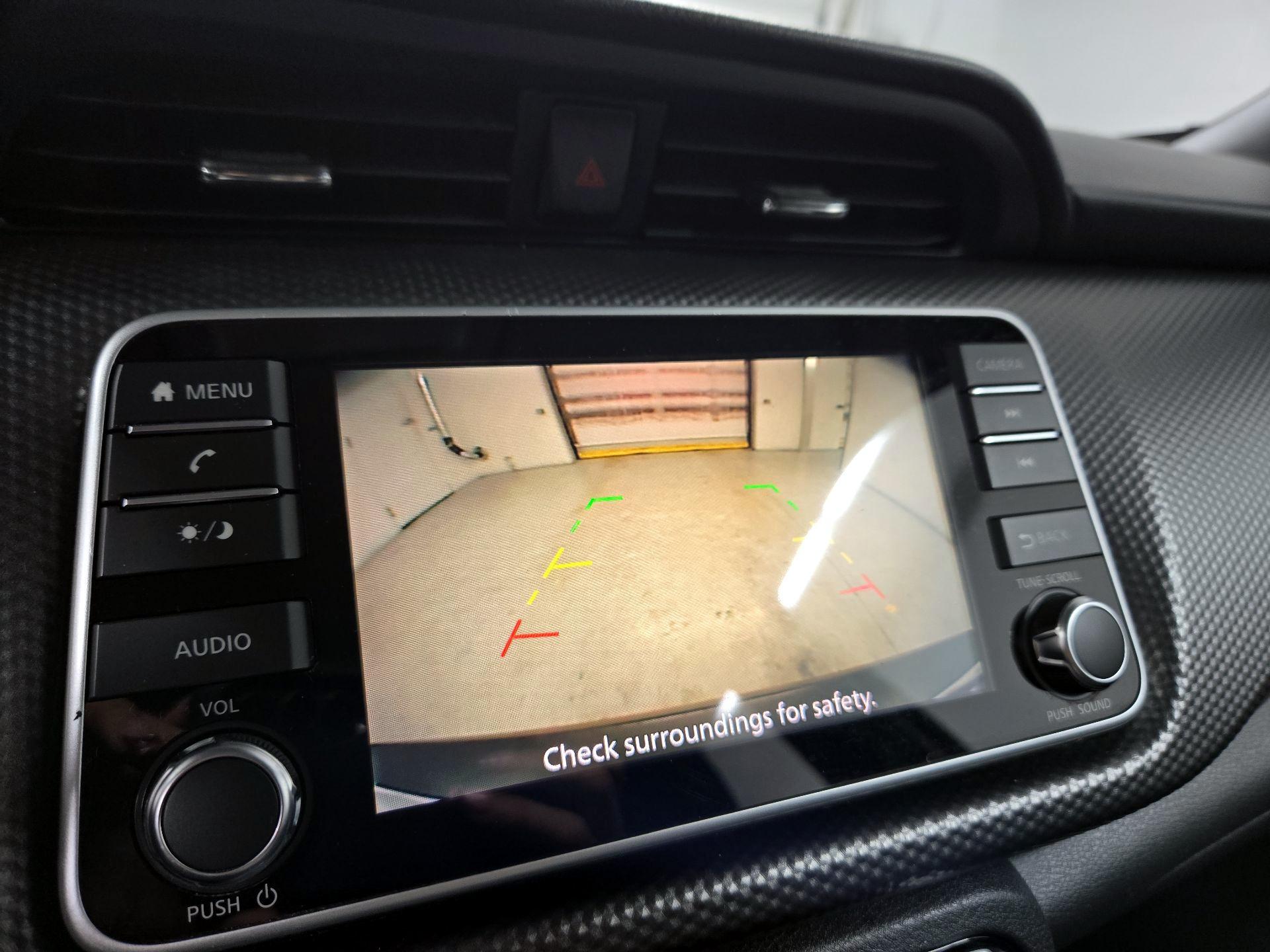 Thumbnail: 2019 Nissan Kicks - 14