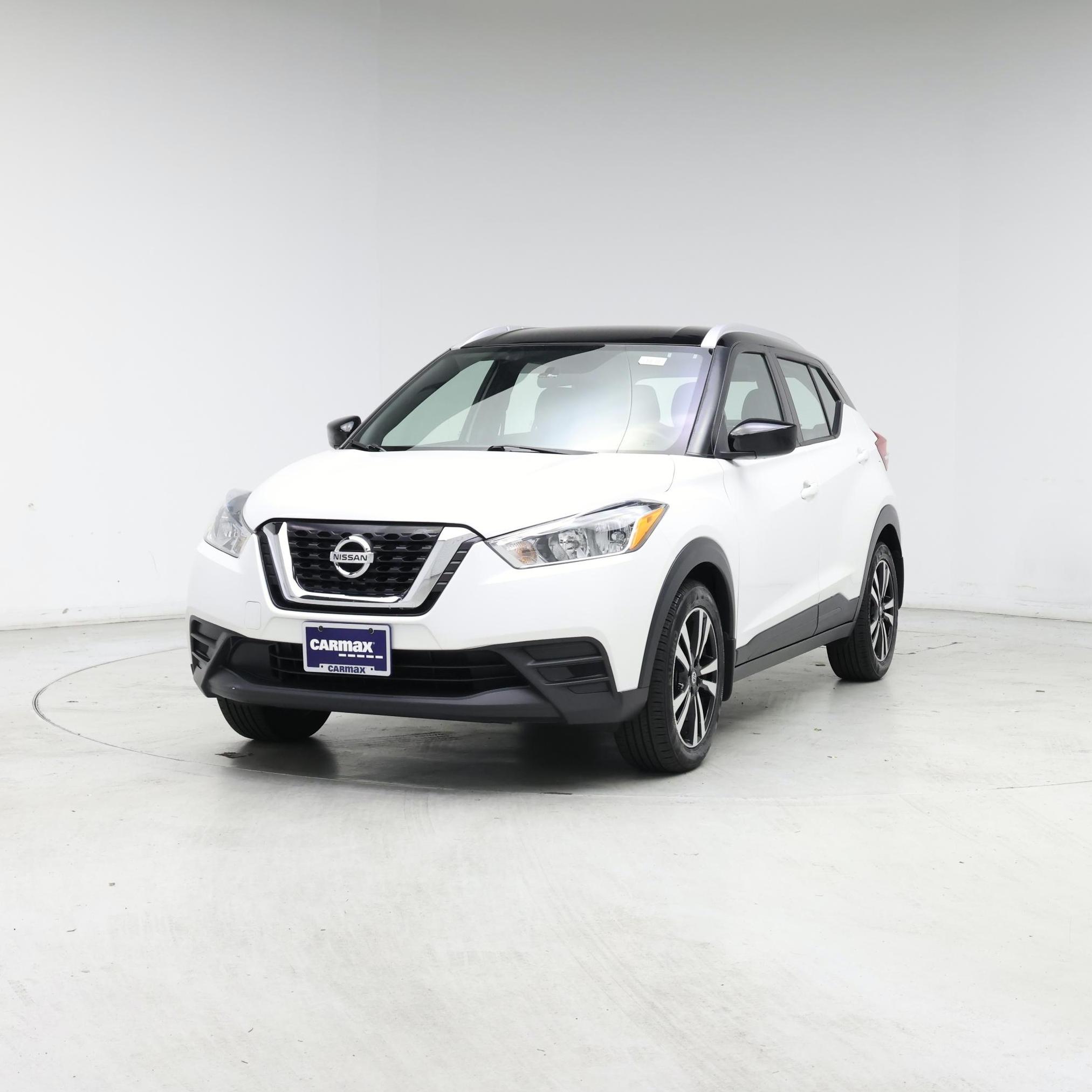 Thumbnail: 2019 Nissan Kicks - 4
