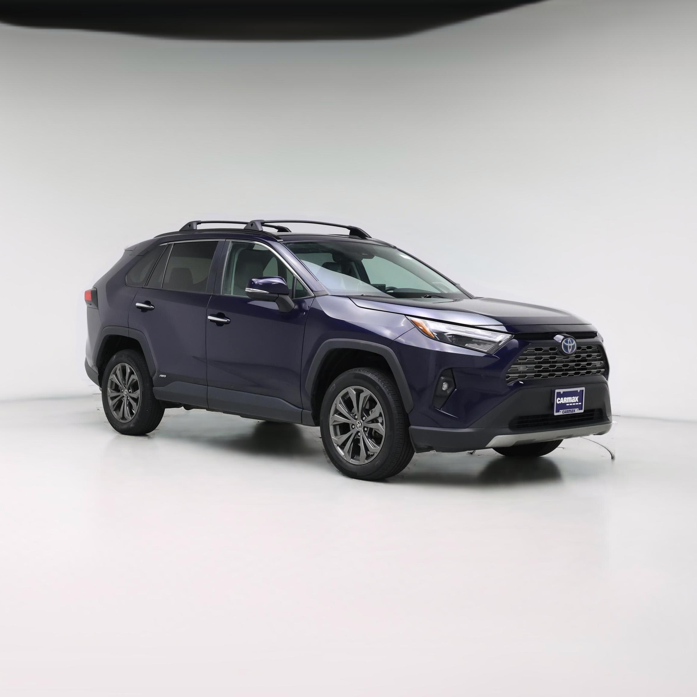 Thumbnail: 2022 Toyota RAV4 - 1