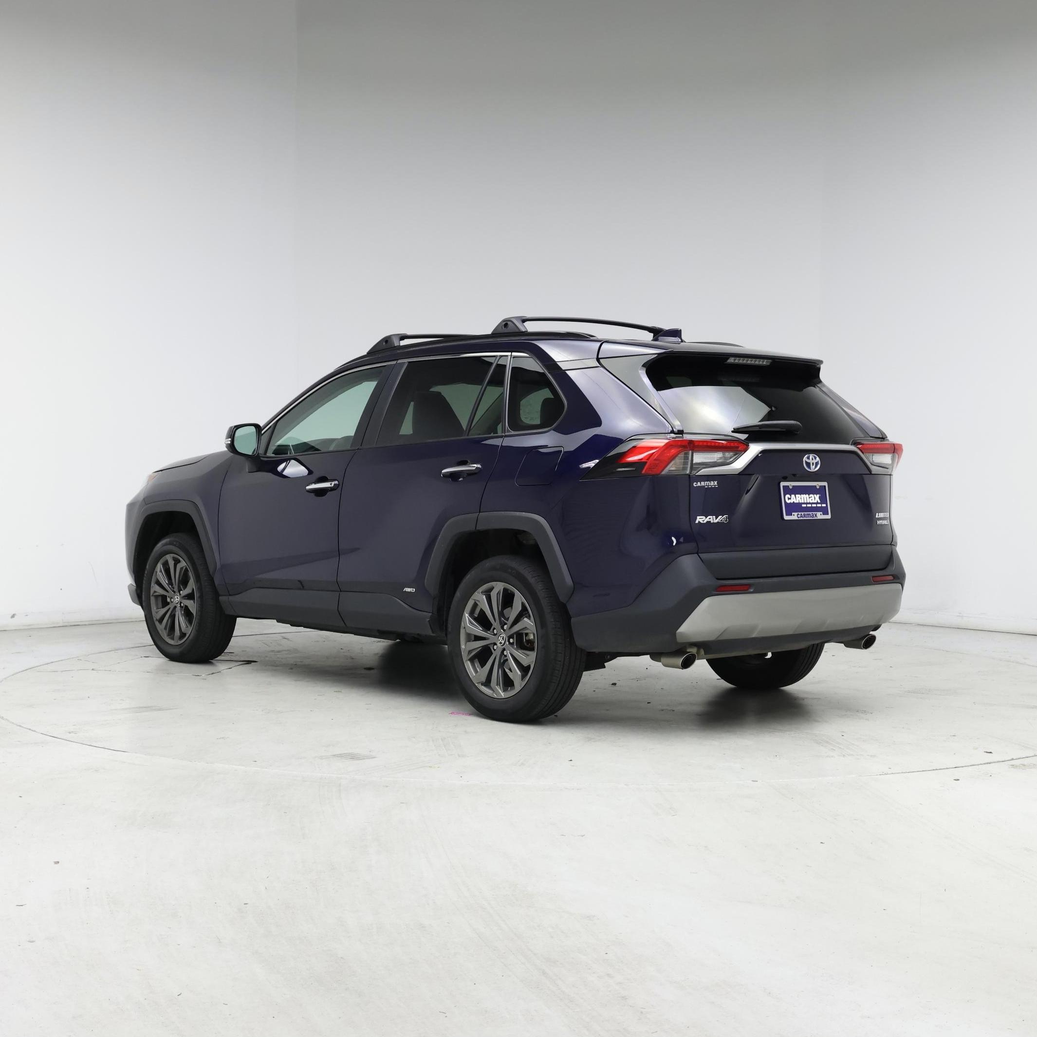 Thumbnail: 2022 Toyota RAV4 - 2