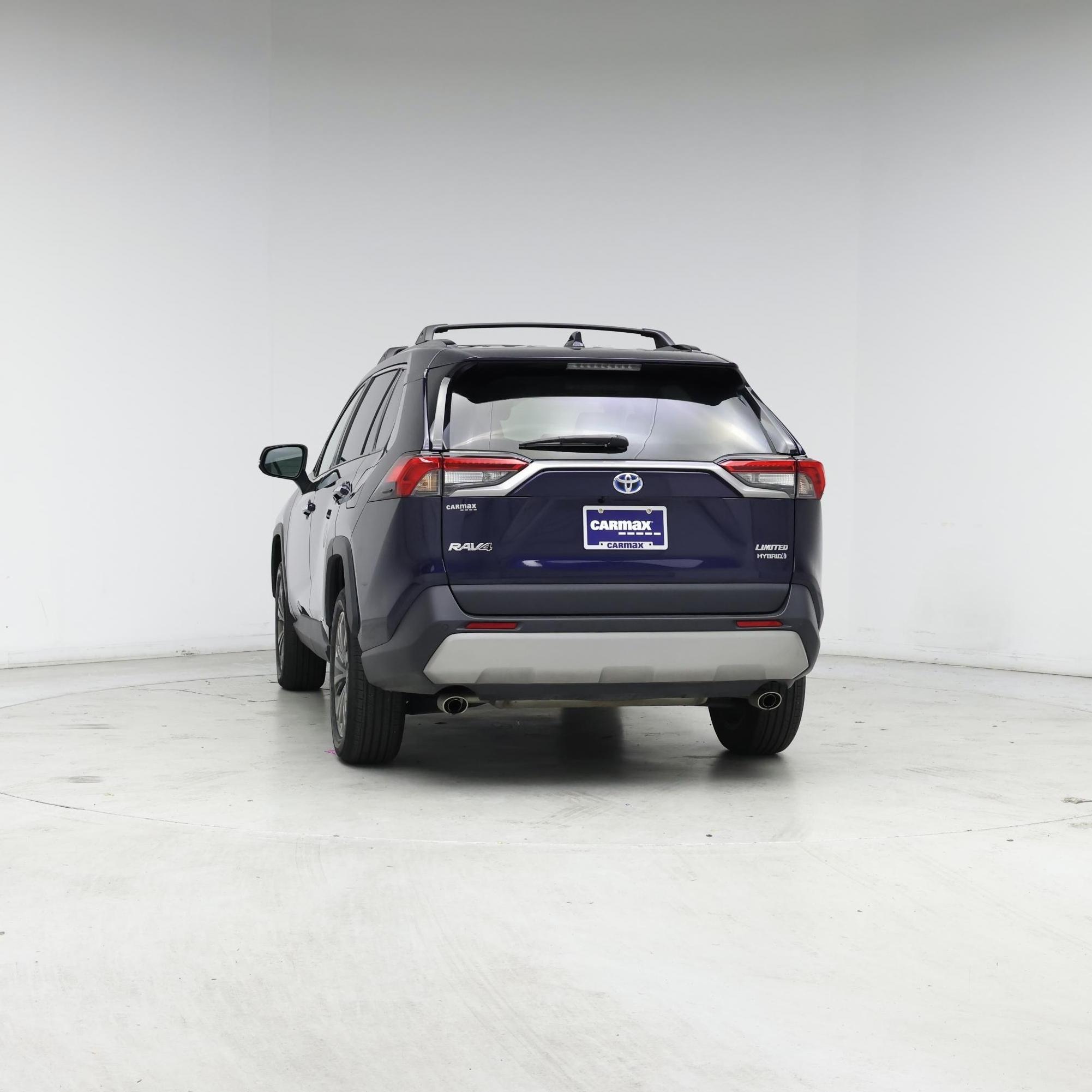 Thumbnail: 2022 Toyota RAV4 - 6