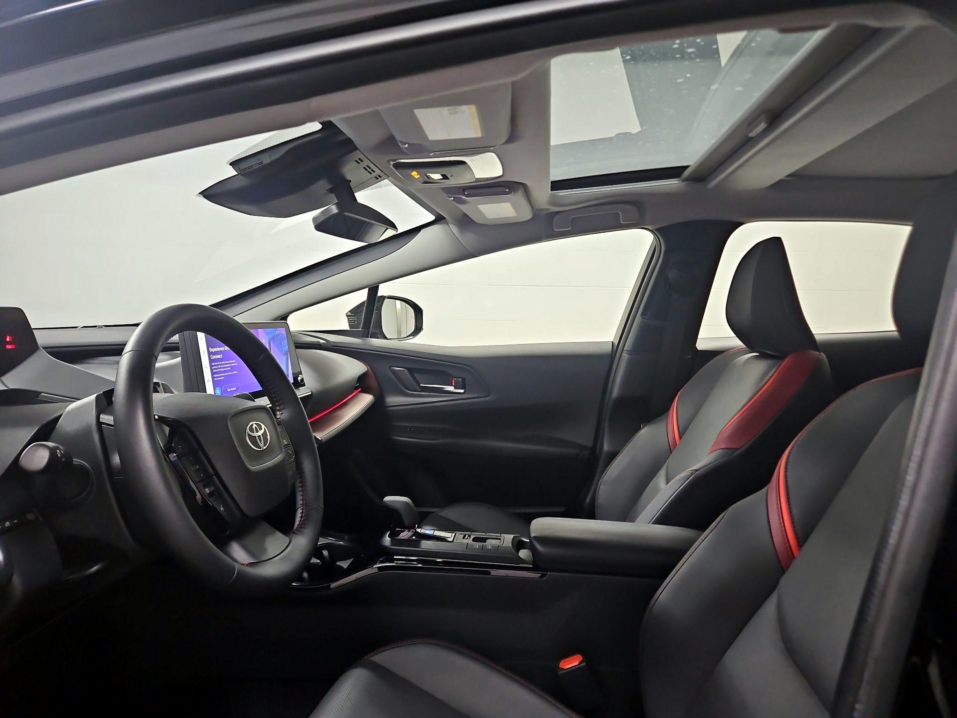 Thumbnail: 2024 Toyota Prius Prime - 19