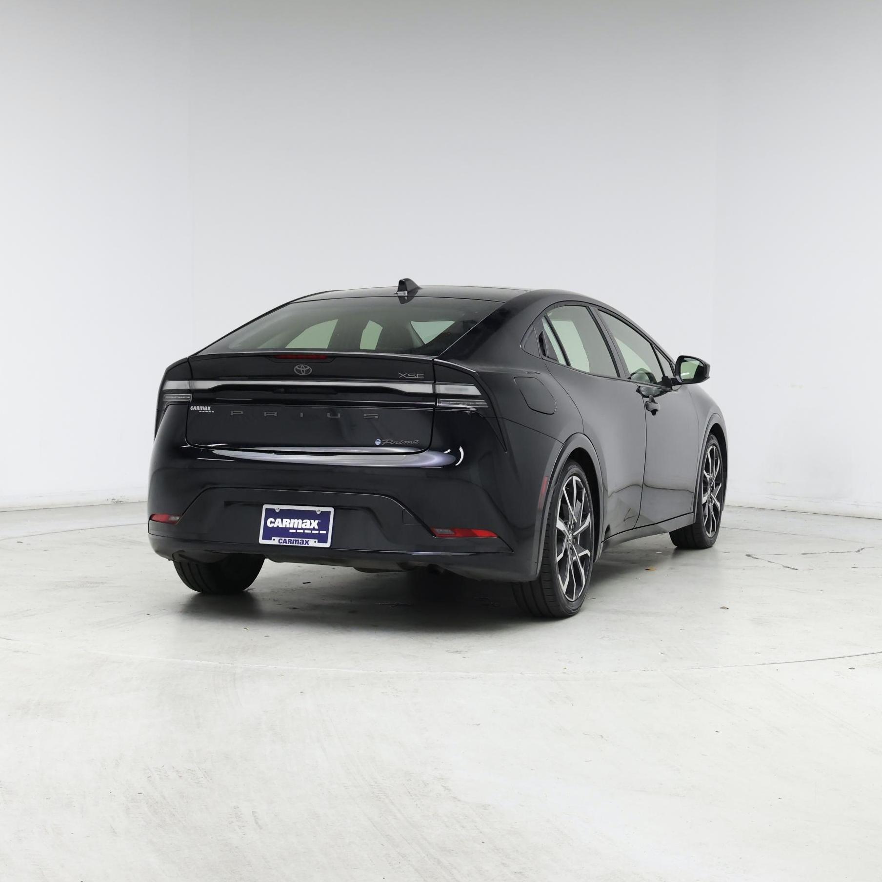 Thumbnail: 2024 Toyota Prius Prime - 8