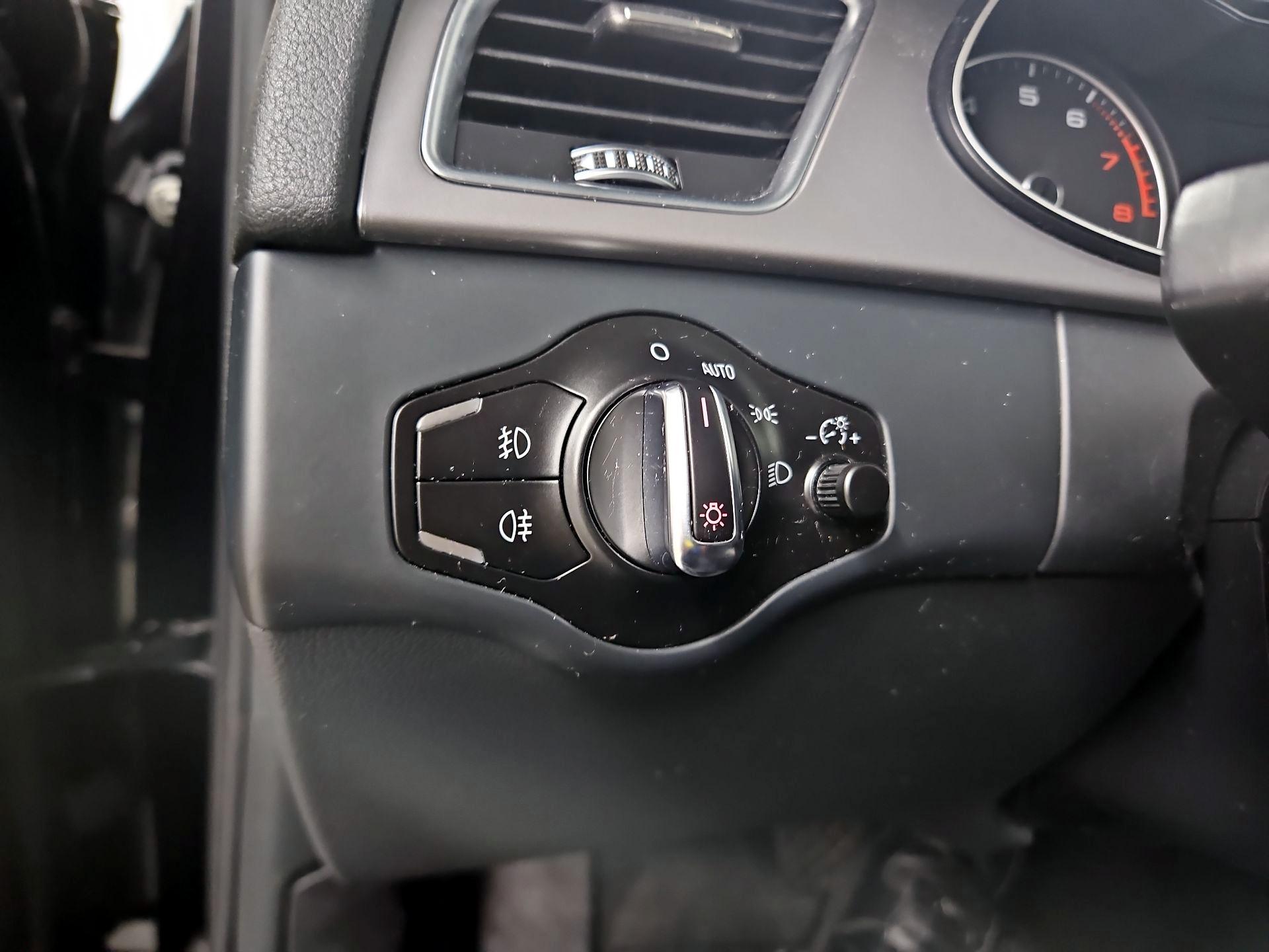 Thumbnail: 2014 Audi A4 - 13