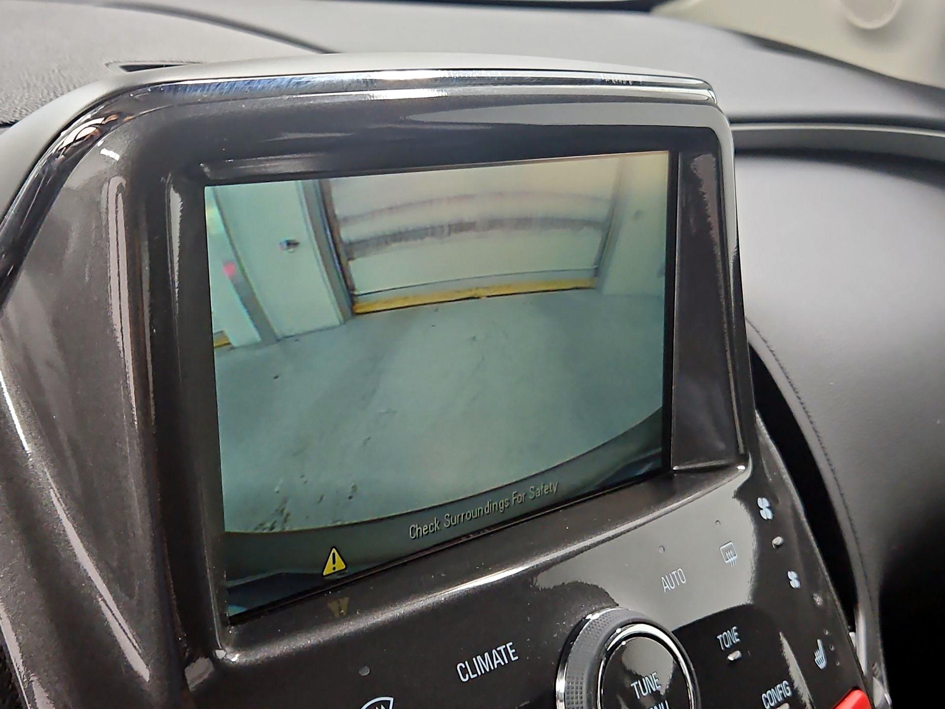 Thumbnail: 2014 Chevrolet Volt - 14