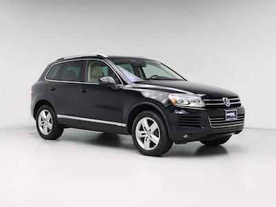 Black 2014 Volkswagen Touareg Executive