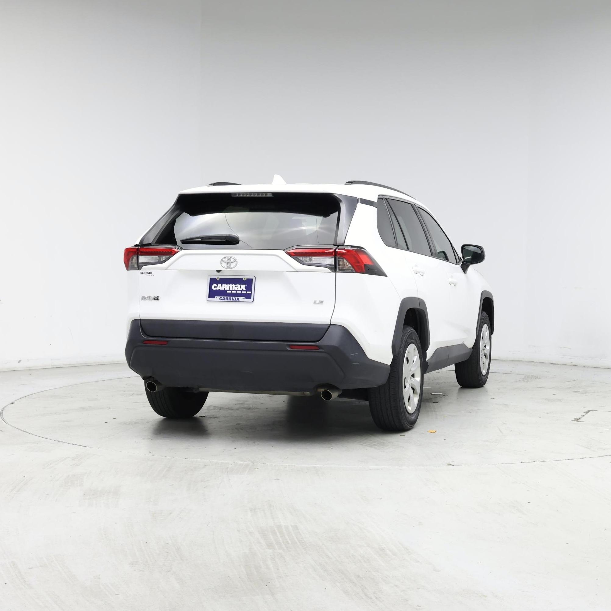 Thumbnail: 2020 Toyota RAV4 - 8