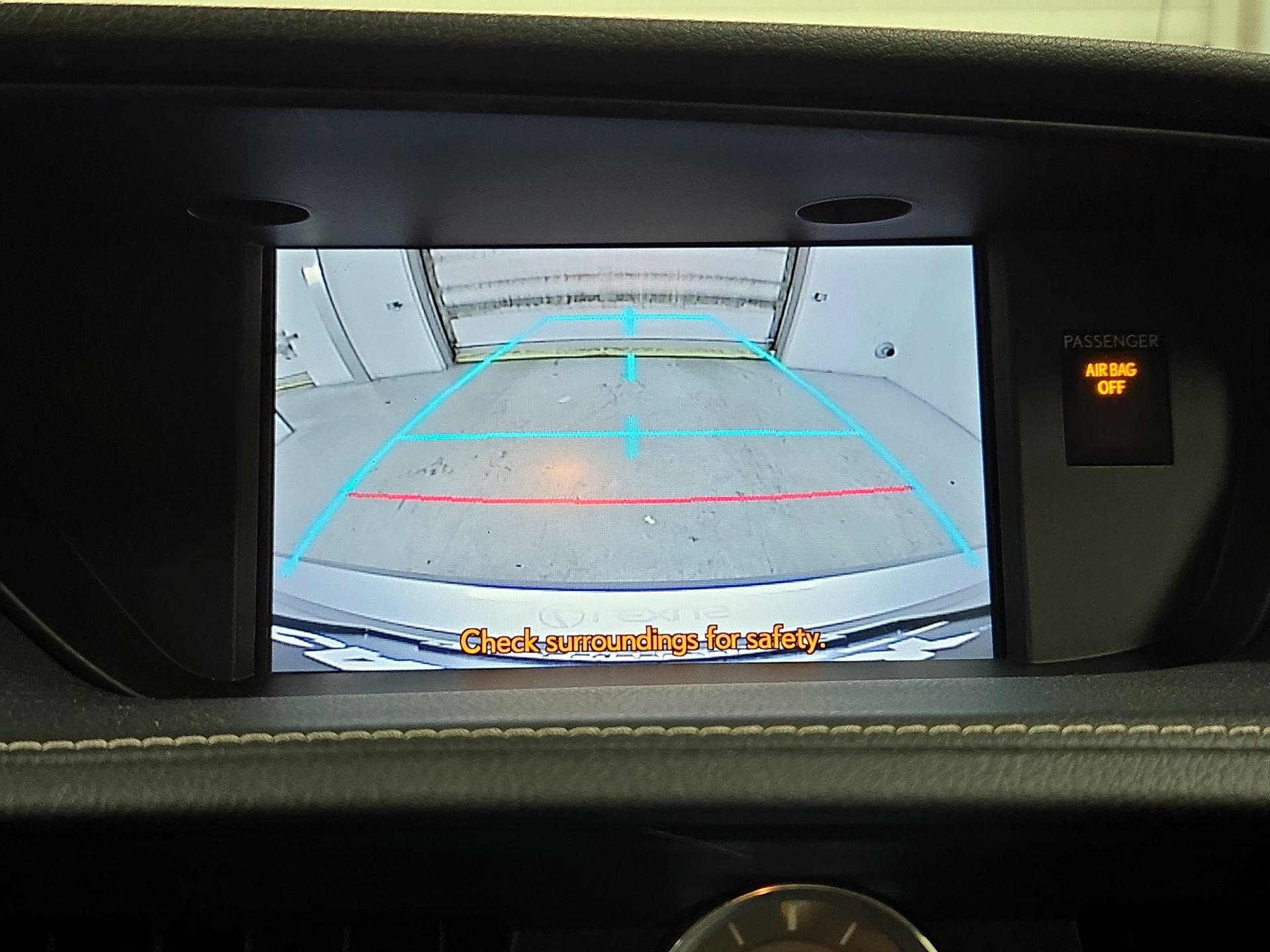 Thumbnail: 2013 Lexus ES - 15