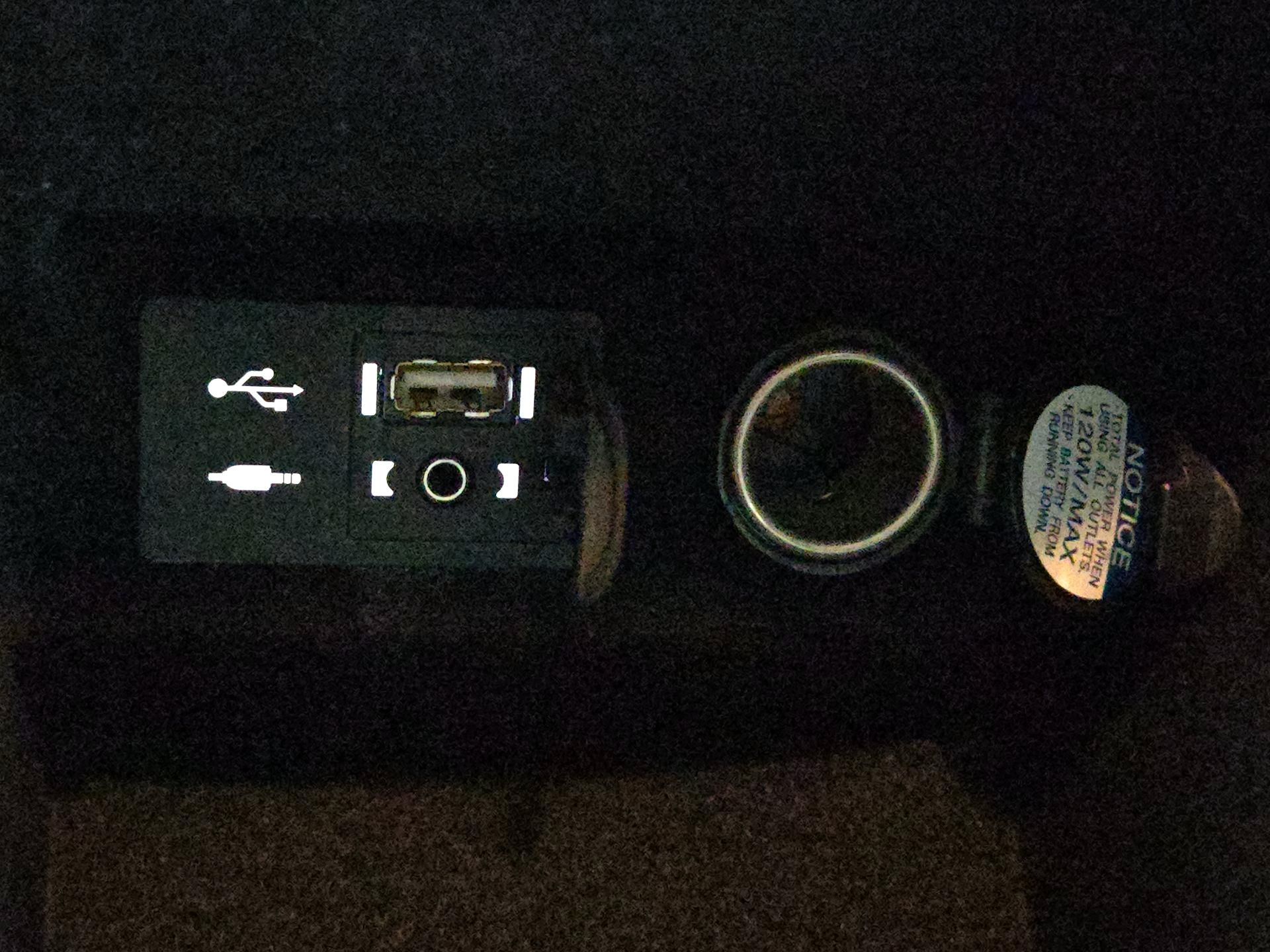 Thumbnail: 2013 Lexus ES - 19