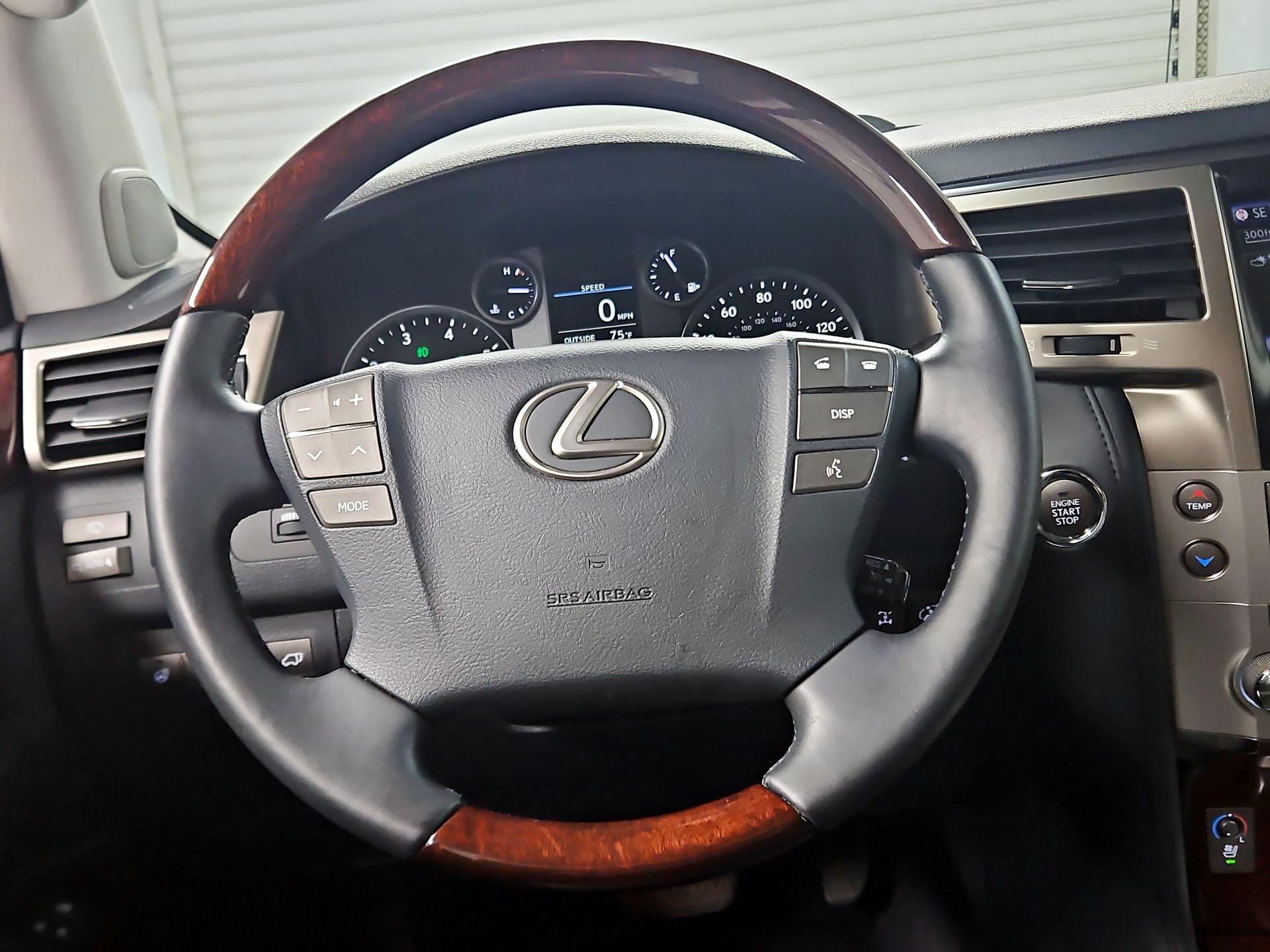 Thumbnail: 2014 Lexus LX - 10
