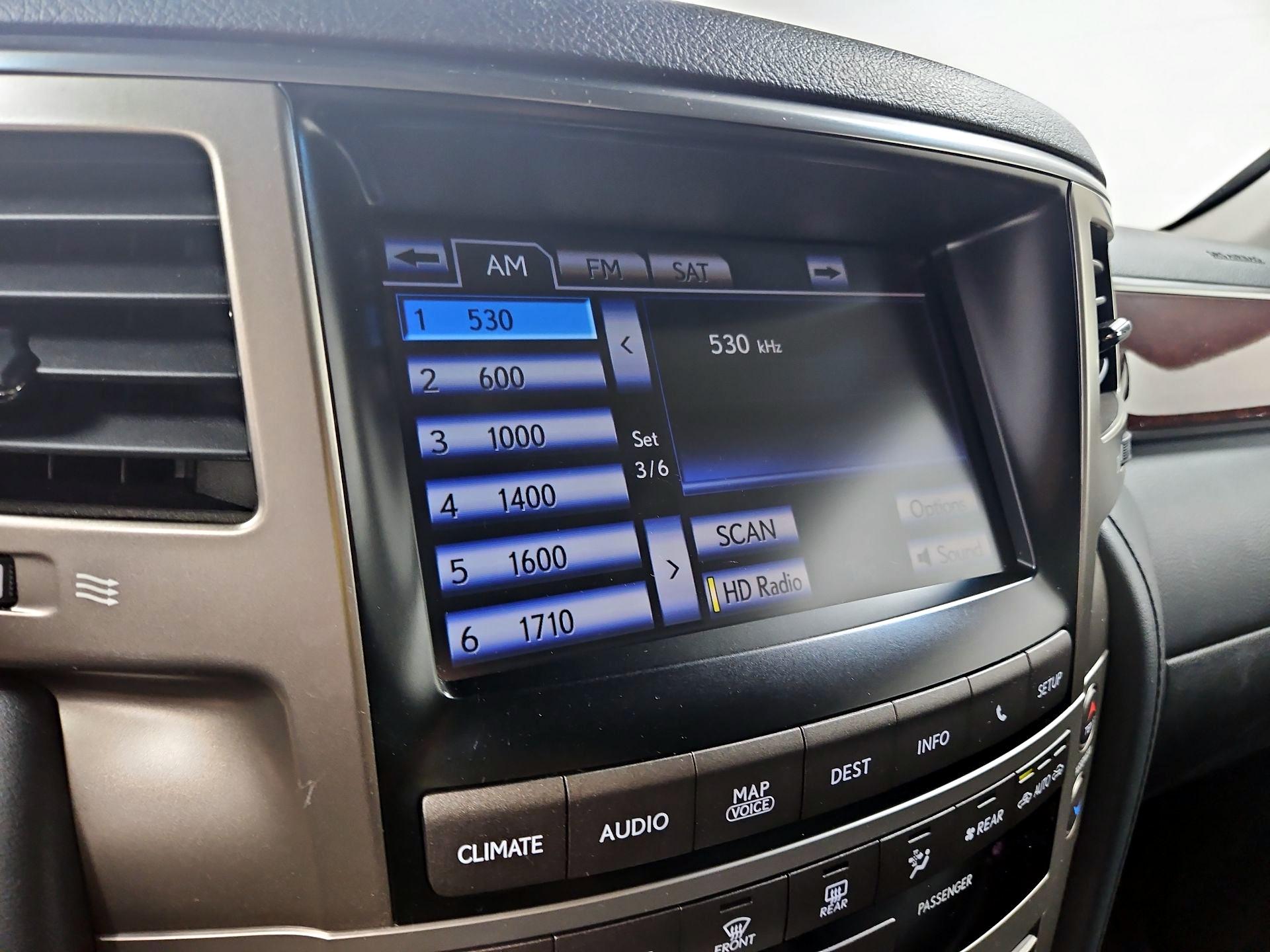 Thumbnail: 2014 Lexus LX - 16