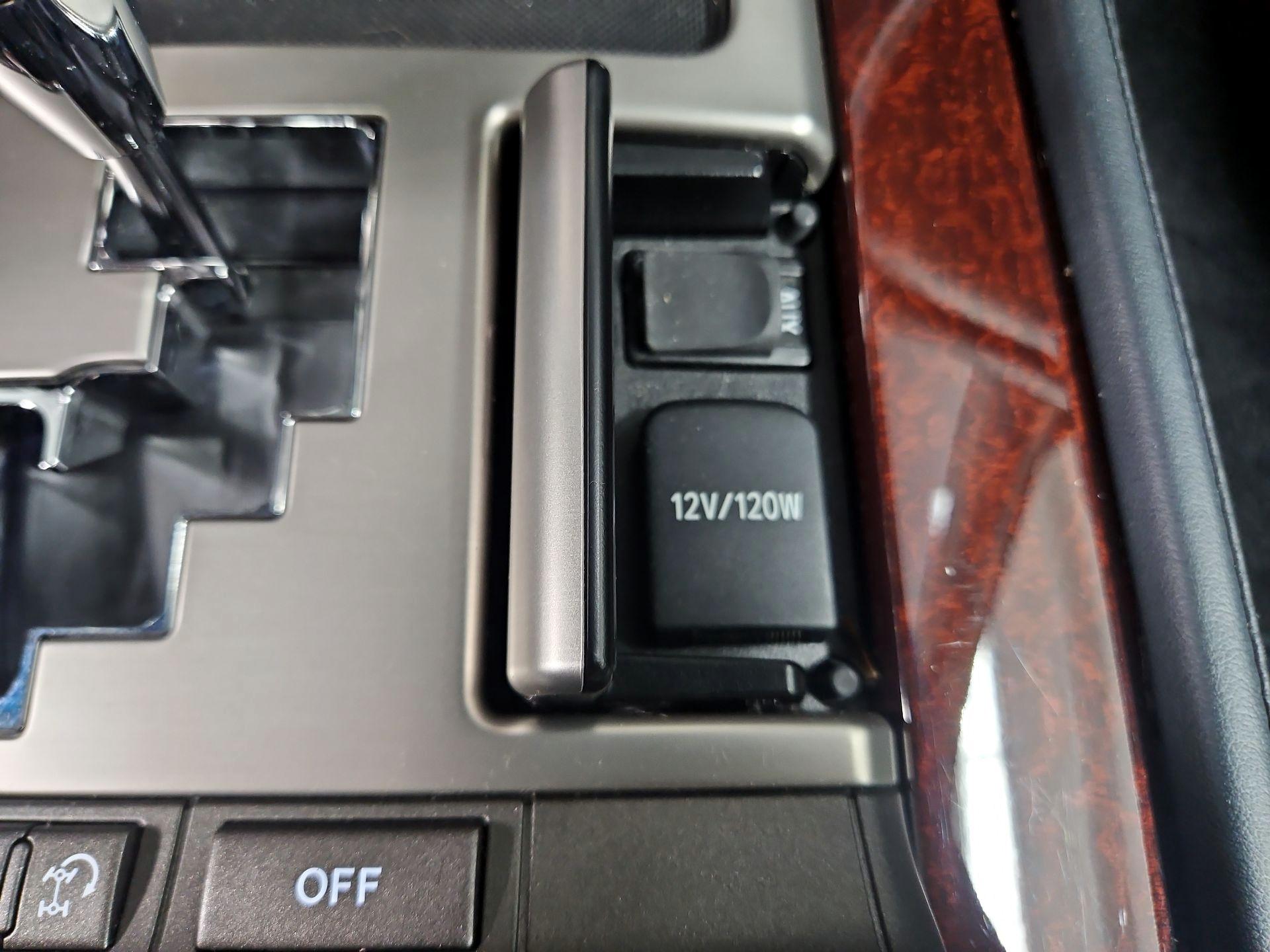 Thumbnail: 2014 Lexus LX - 19