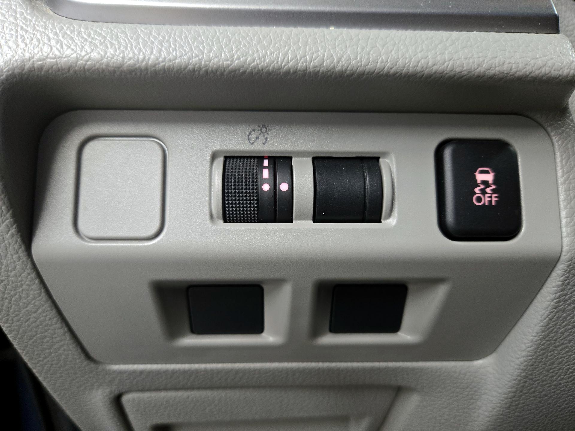 Thumbnail: 2016 Subaru Forester - 13