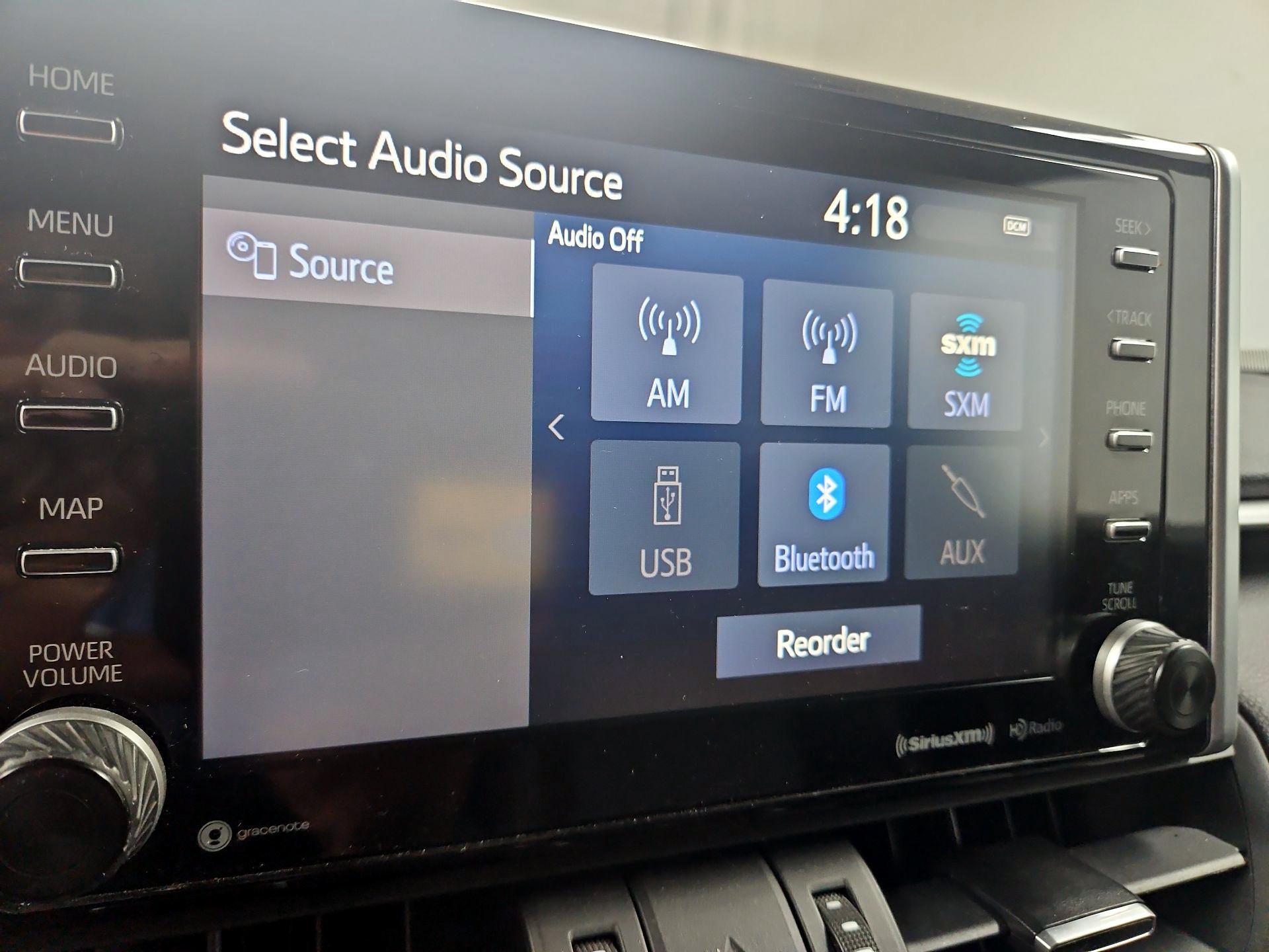 Thumbnail: 2019 Toyota RAV4 - 15