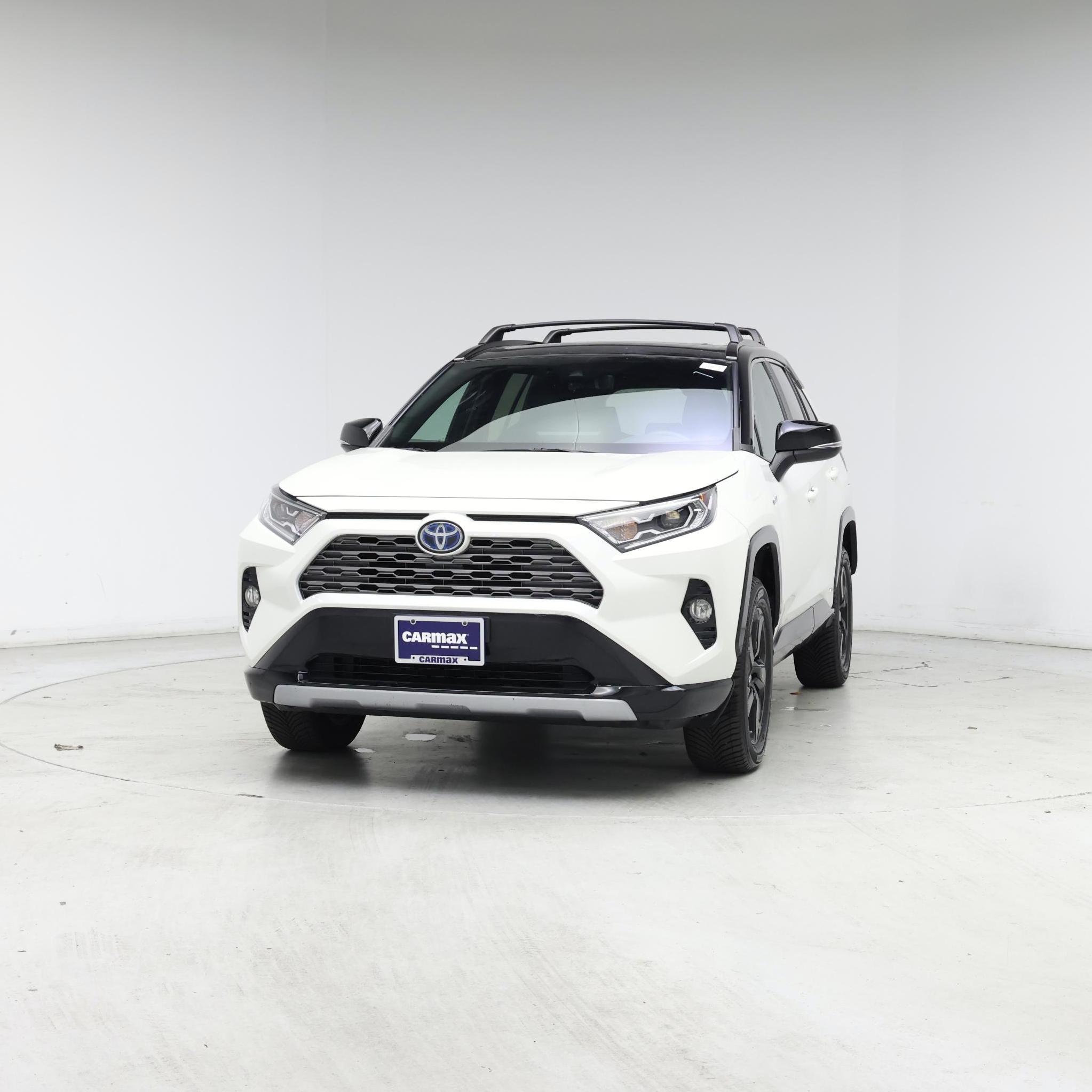 Thumbnail: 2019 Toyota RAV4 - 4