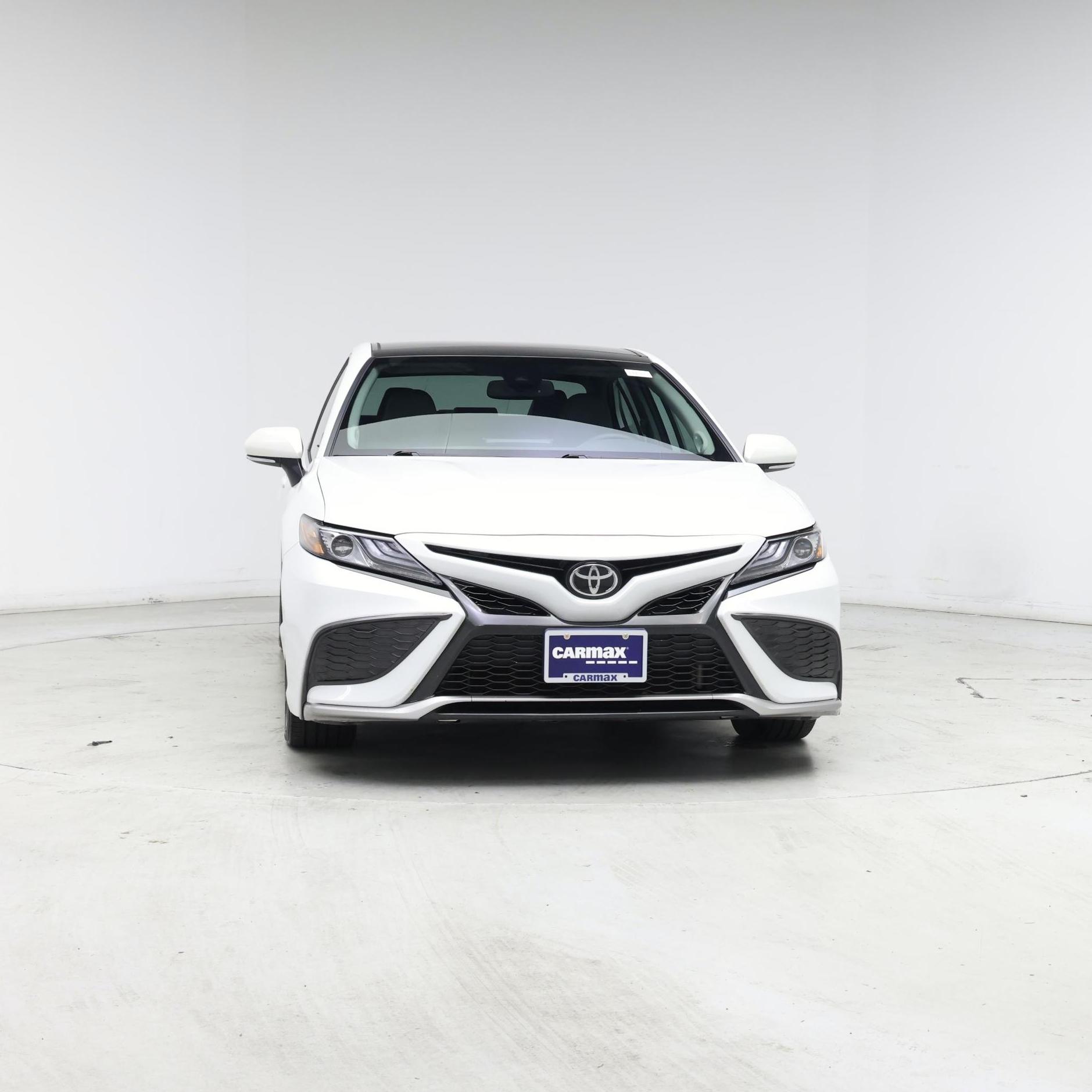 Thumbnail: 2022 Toyota Camry - 5