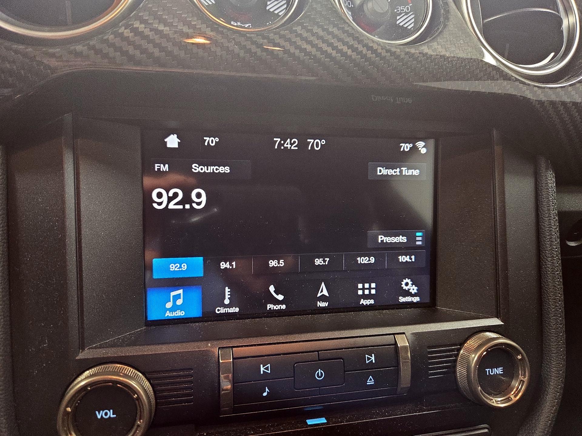 Thumbnail: 2019 Ford Mustang - 16