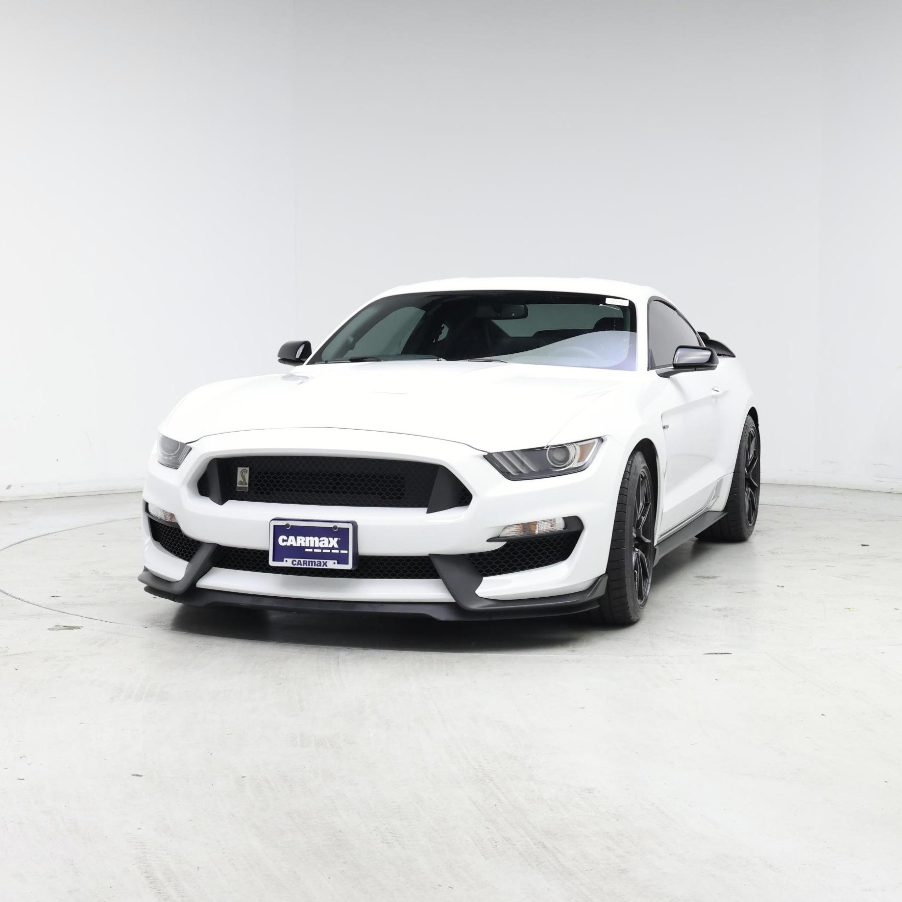 Thumbnail: 2019 Ford Mustang - 4