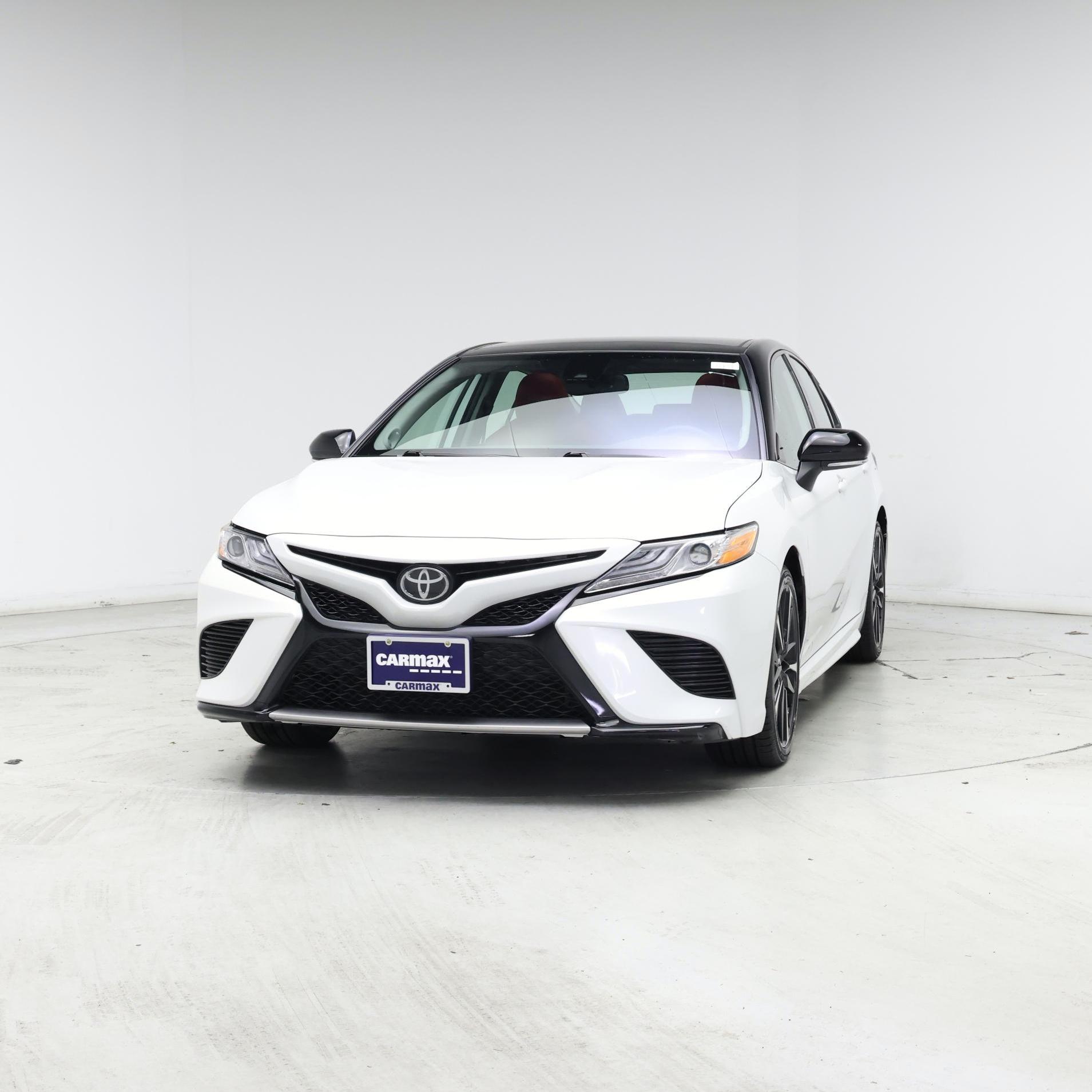 Thumbnail: 2020 Toyota Camry - 4