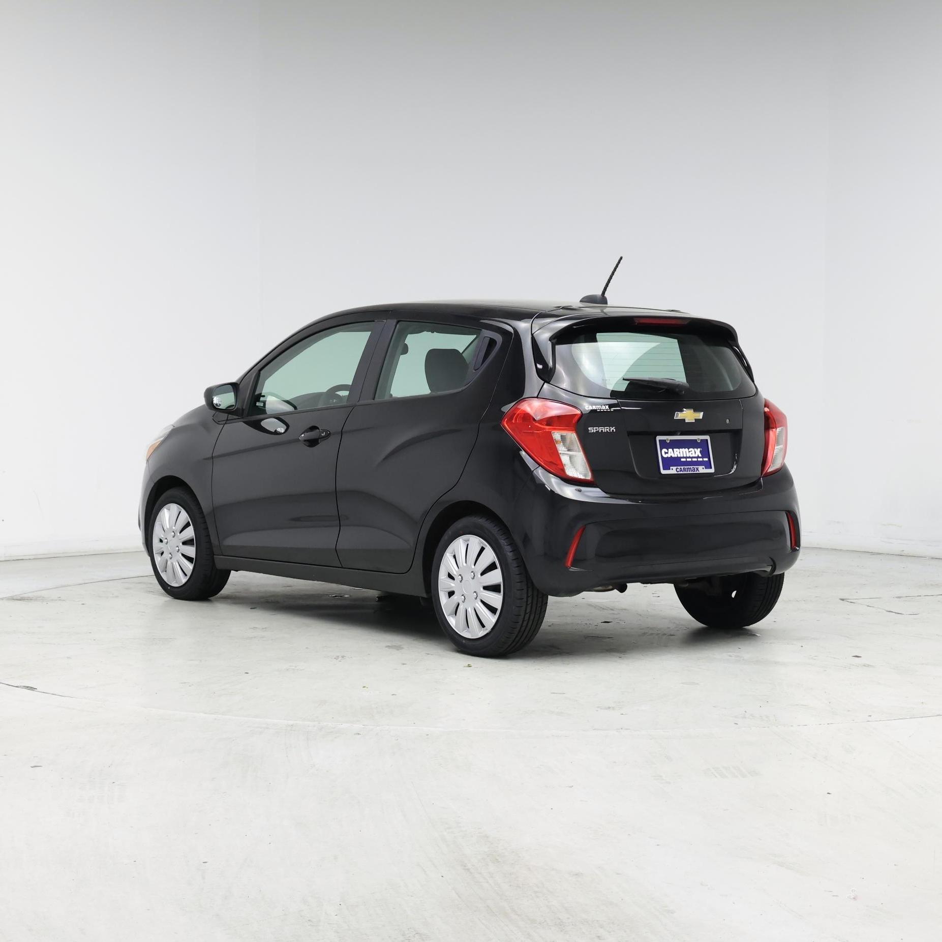 Thumbnail: 2017 Chevrolet Spark - 2