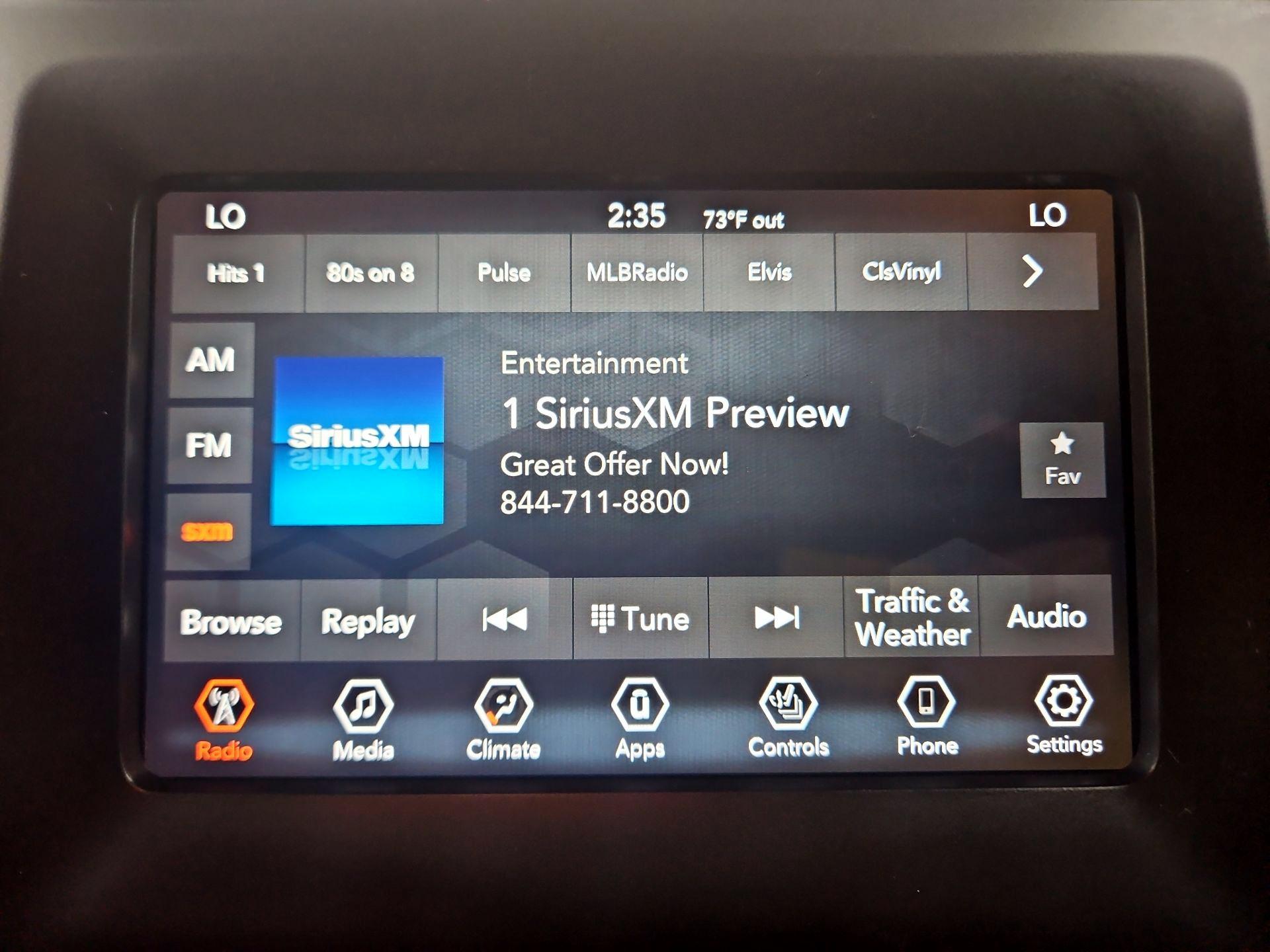 Thumbnail: 2019 Jeep Cherokee - 15