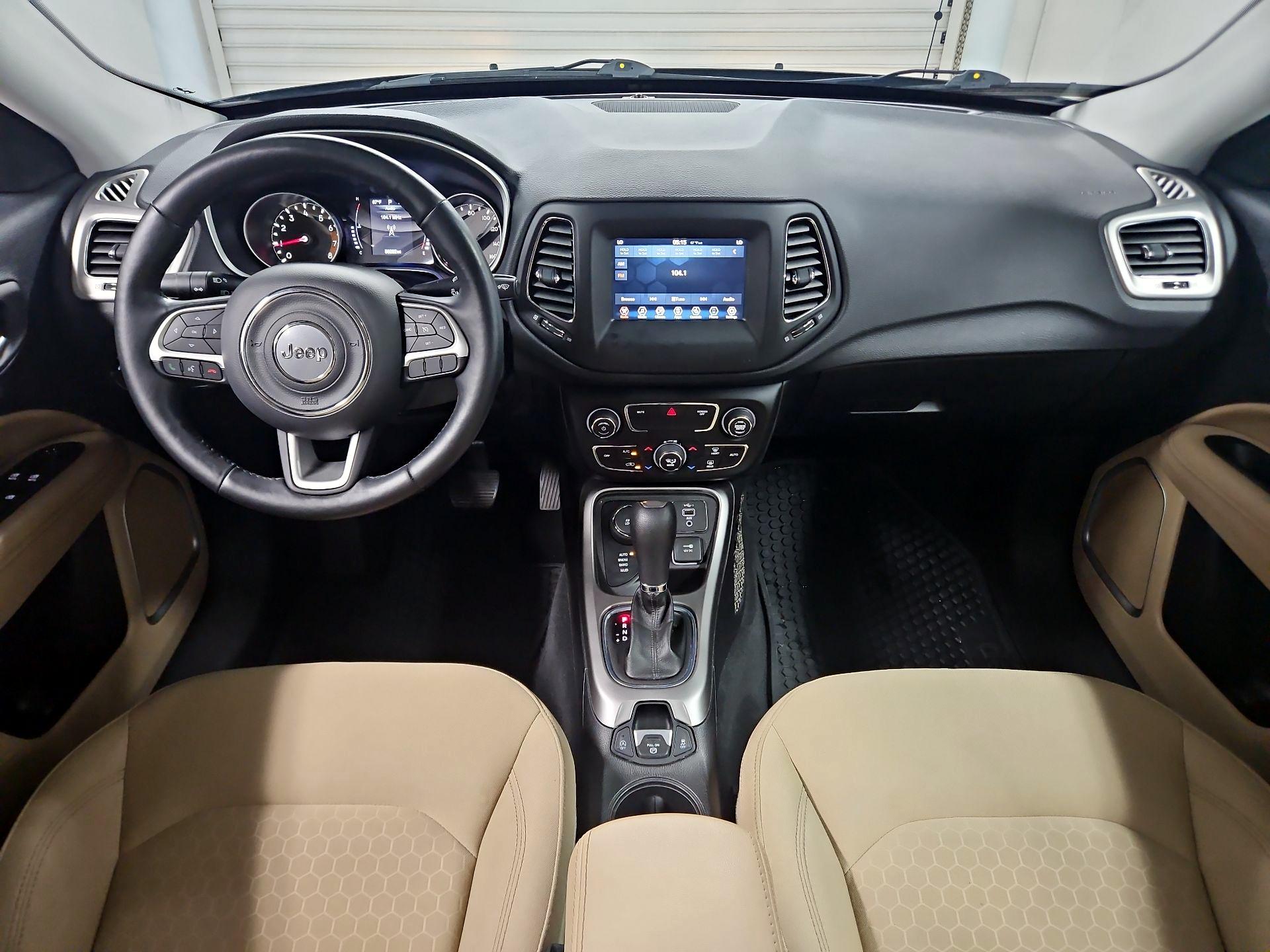 Thumbnail: 2019 Jeep Compass - 9