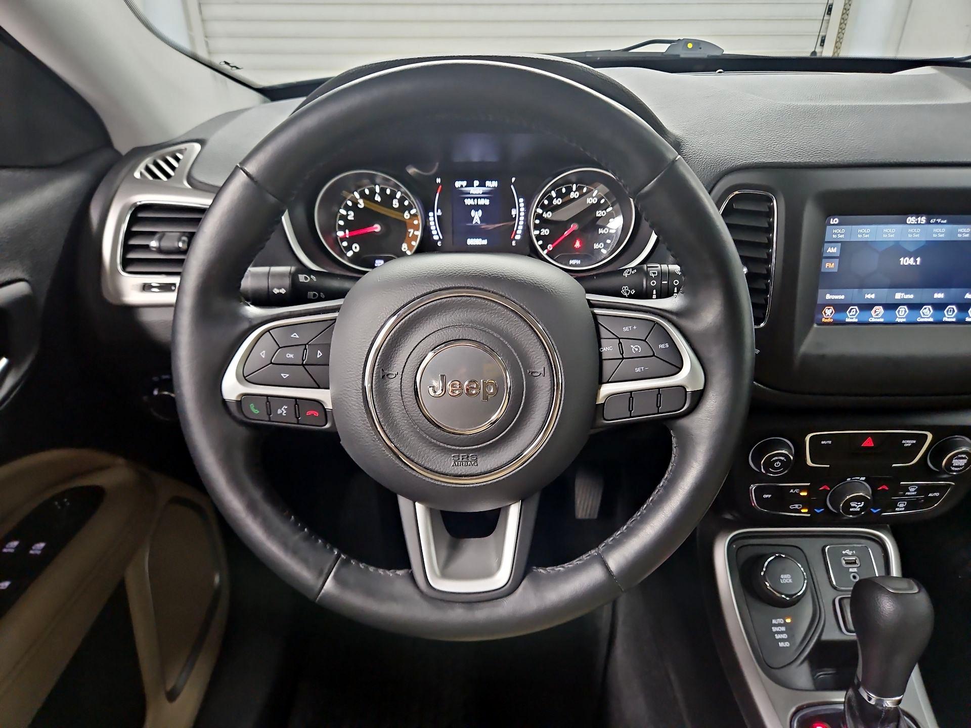 Thumbnail: 2019 Jeep Compass - 10
