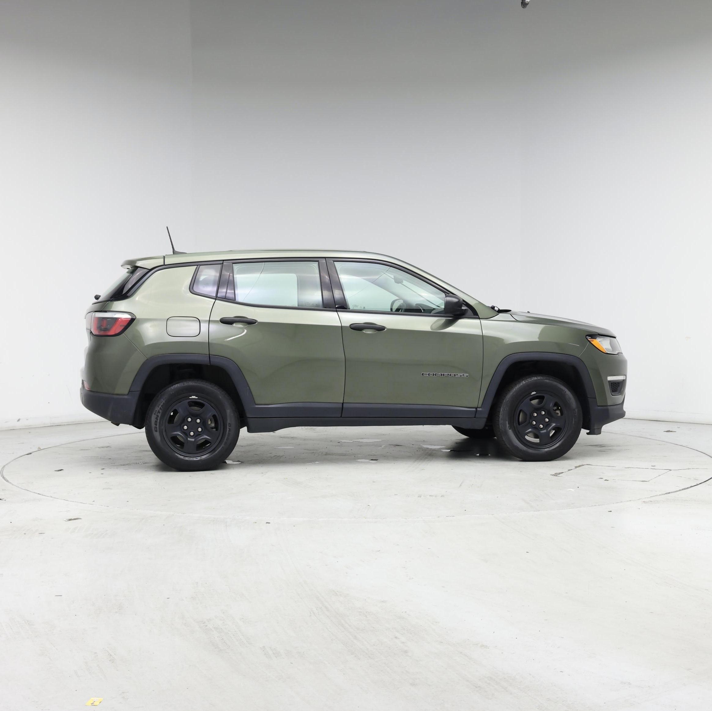 Thumbnail: 2019 Jeep Compass - 7