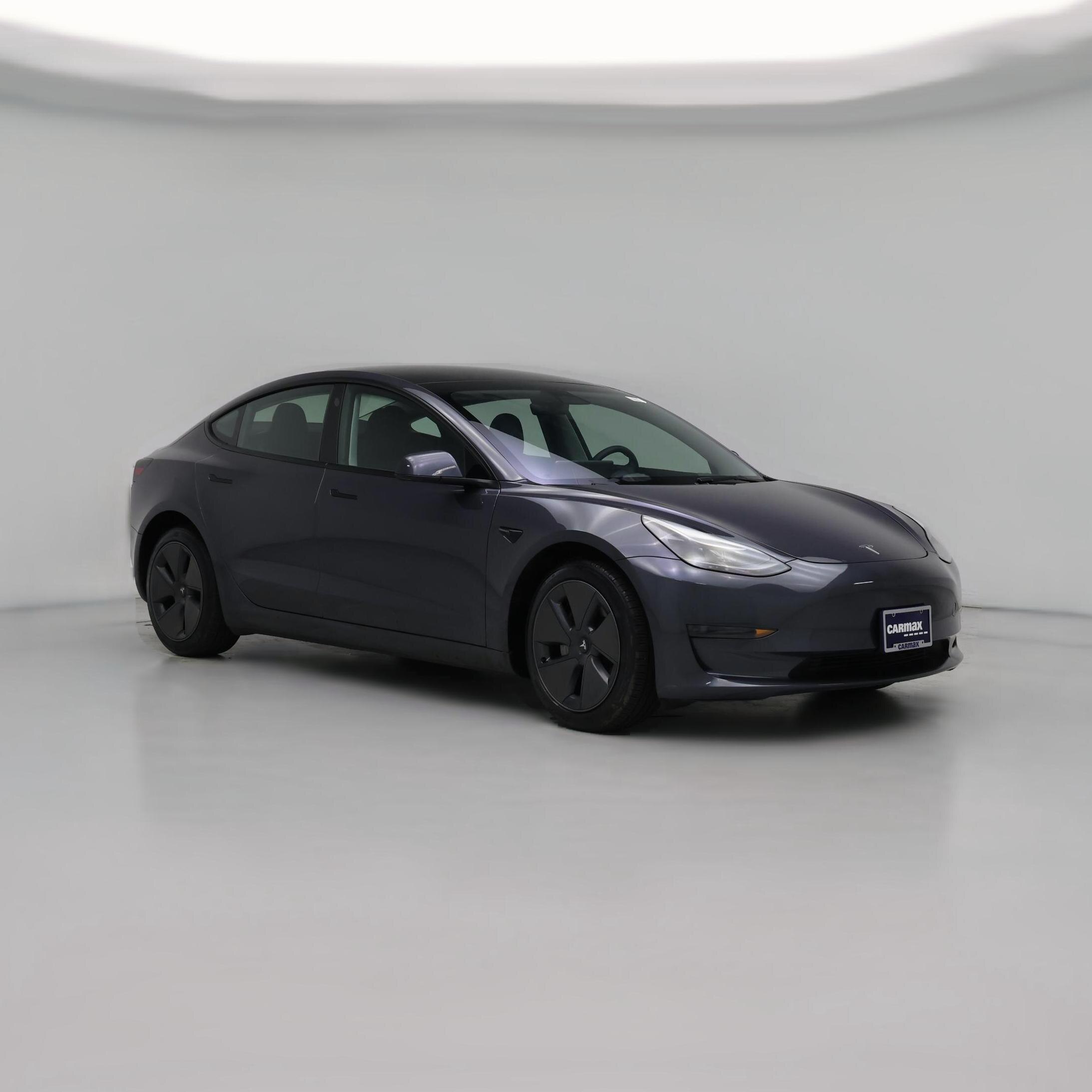 Thumbnail: 2023 Tesla Model 3 - 1