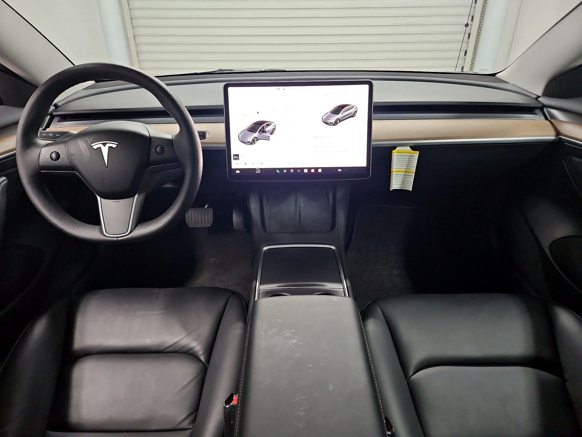 Thumbnail: 2023 Tesla Model 3 - 9