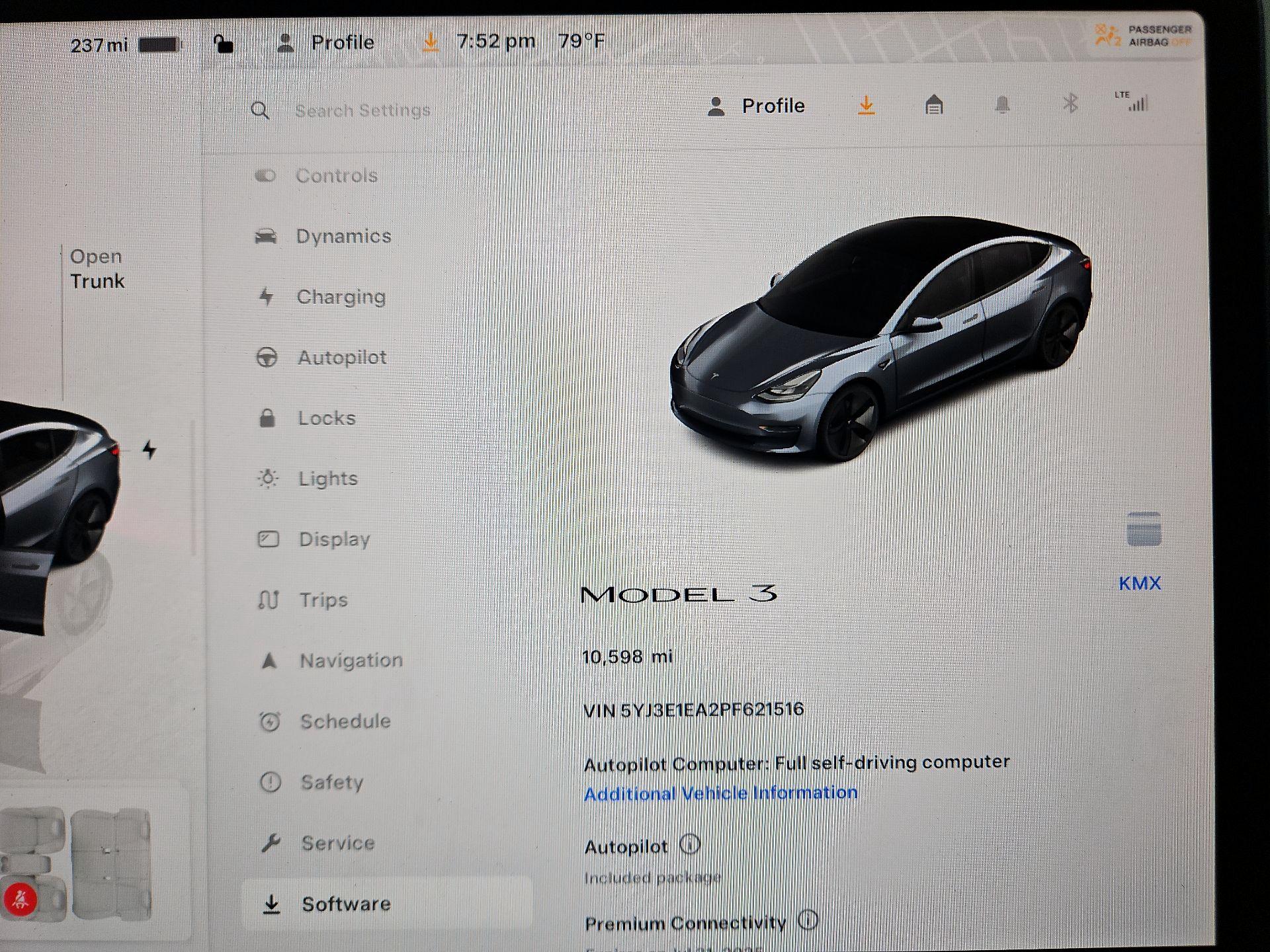 Thumbnail: 2023 Tesla Model 3 - 13