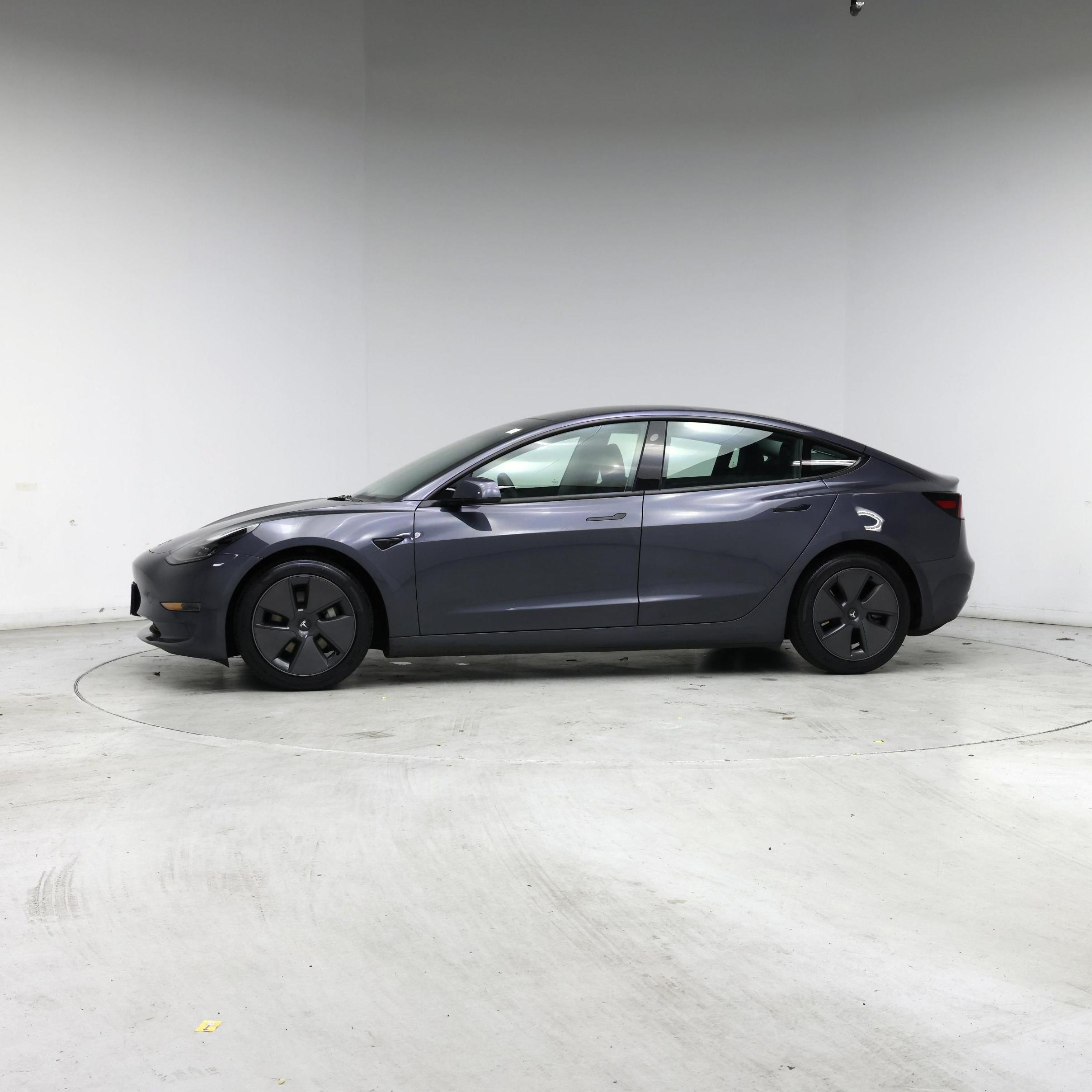 Thumbnail: 2023 Tesla Model 3 - 3