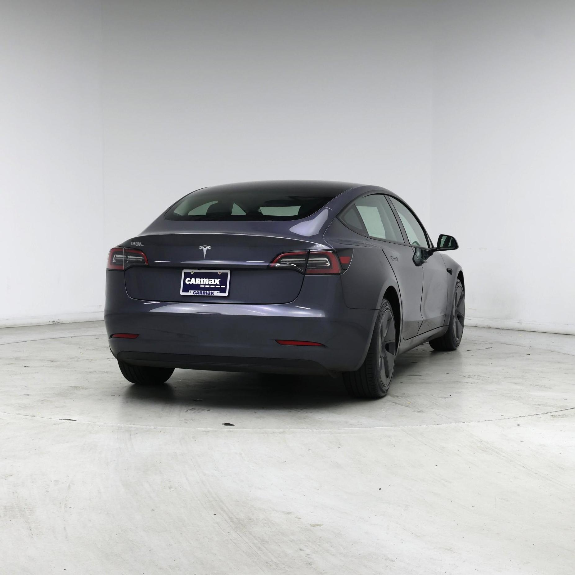 Thumbnail: 2023 Tesla Model 3 - 8