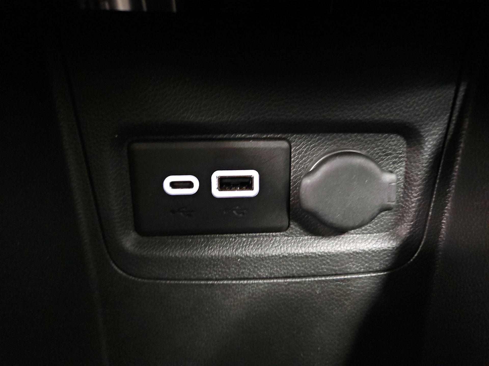 Thumbnail: 2019 Chevrolet Spark - 18