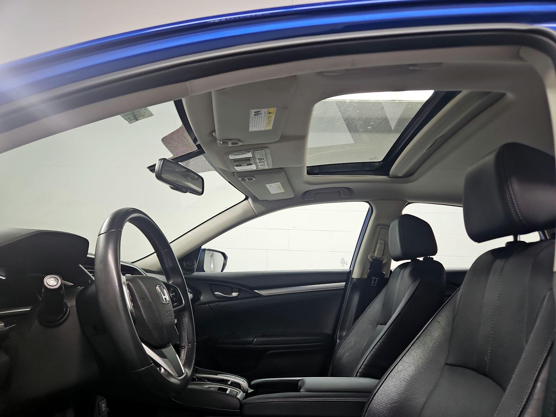 Thumbnail: 2017 Honda Civic - 19